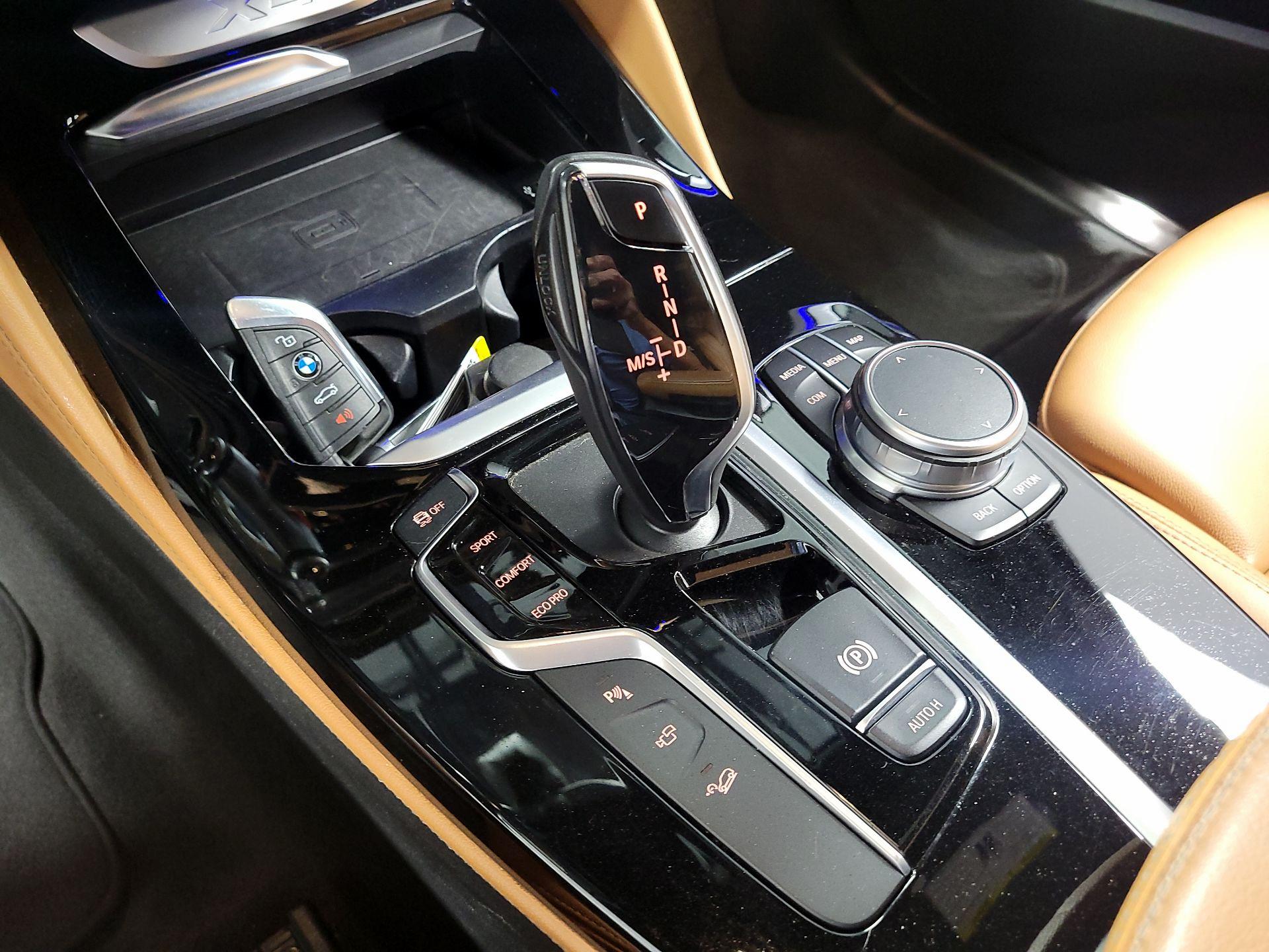Thumbnail: 2021 BMW X4 - 18