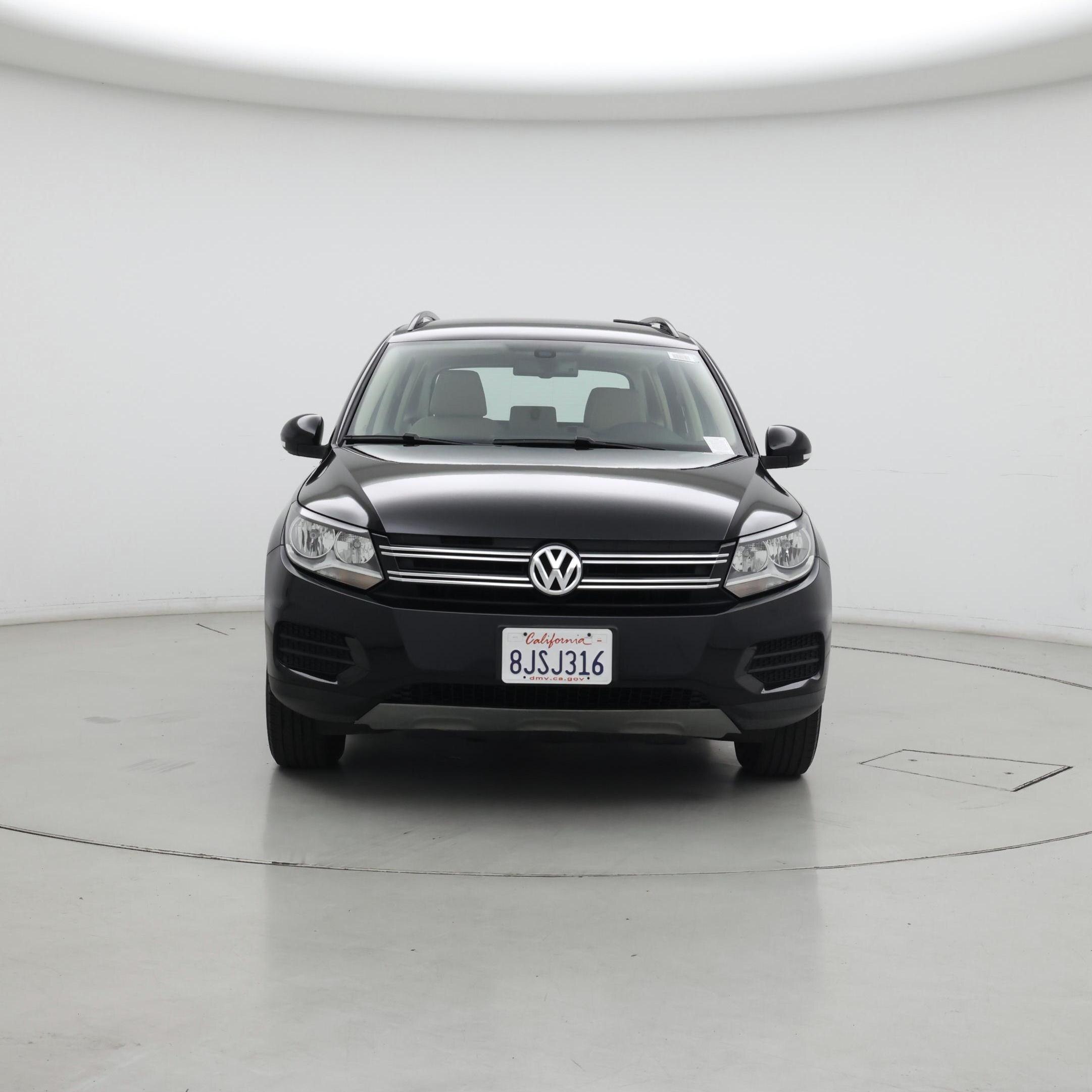 Thumbnail: 2016 Volkswagen Tiguan - 5