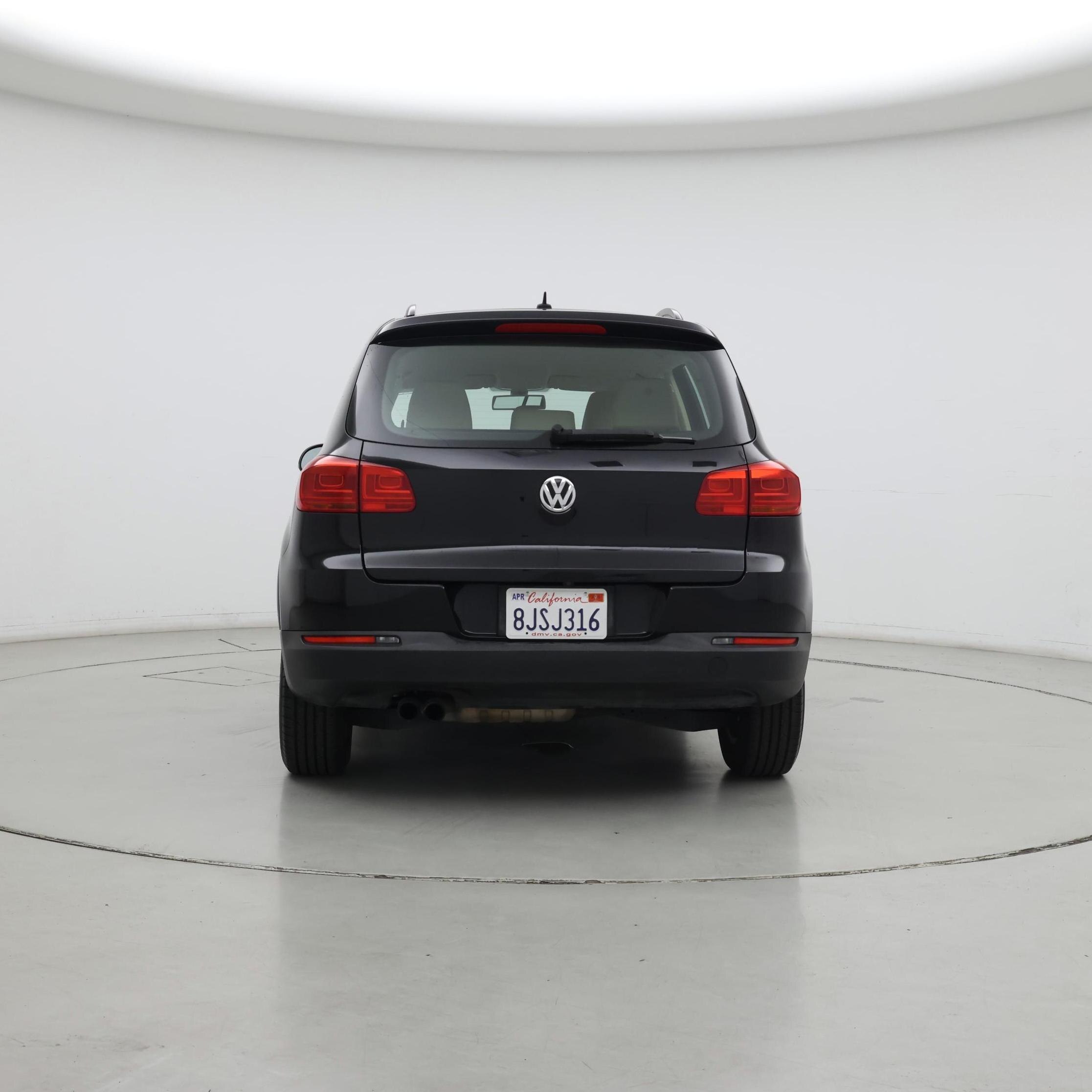 Thumbnail: 2016 Volkswagen Tiguan - 6