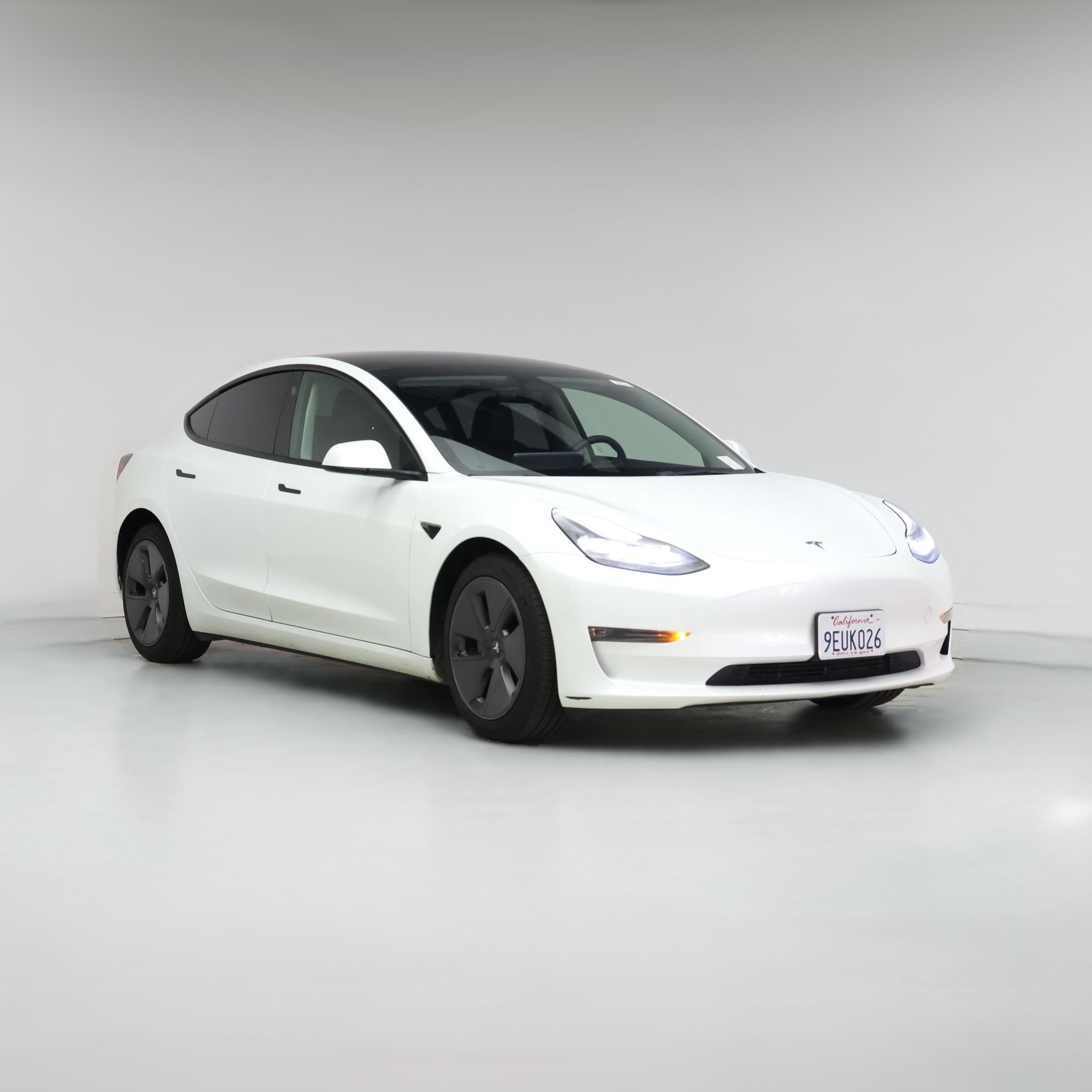 Thumbnail: 2023 Tesla Model 3 - 1
