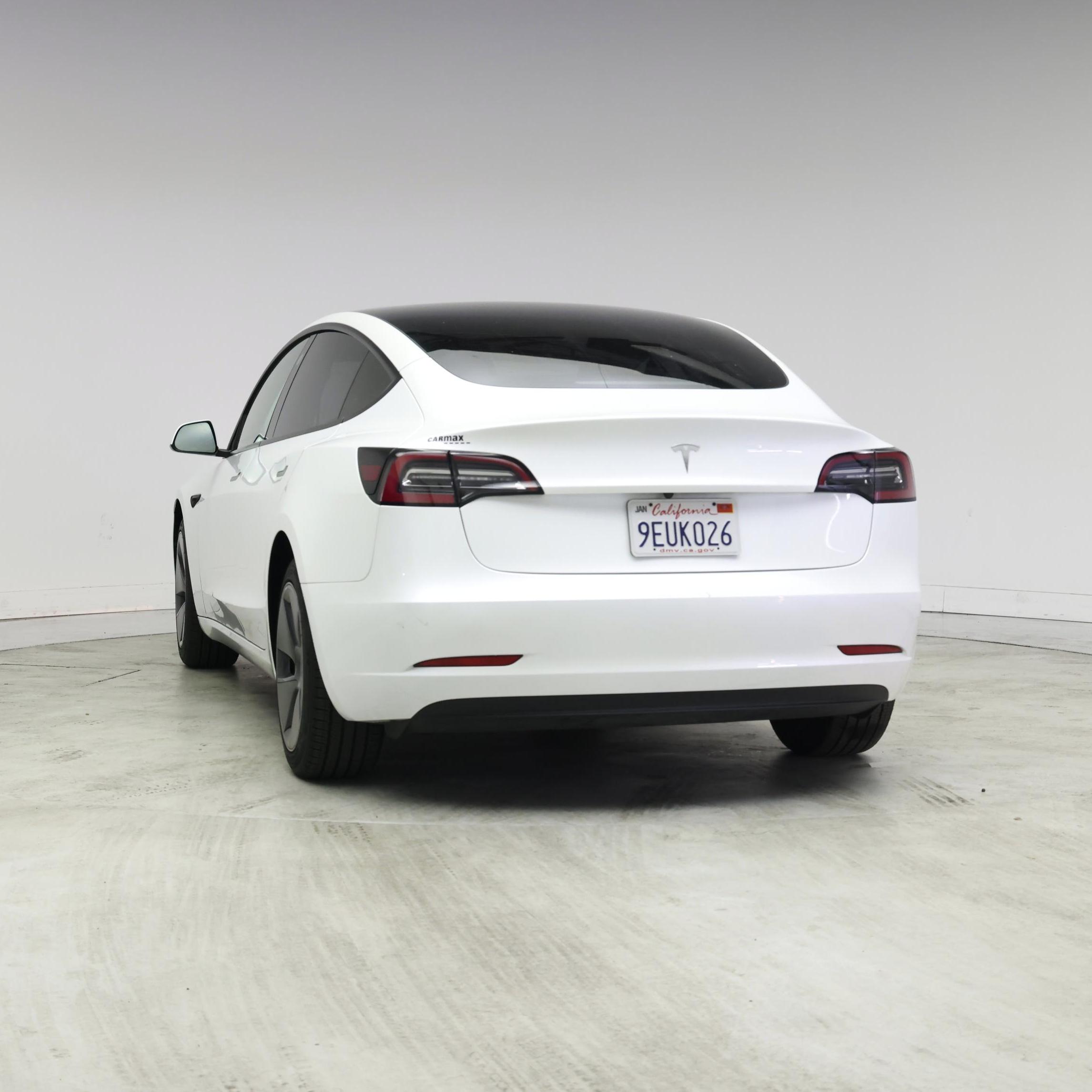 Thumbnail: 2023 Tesla Model 3 - 6