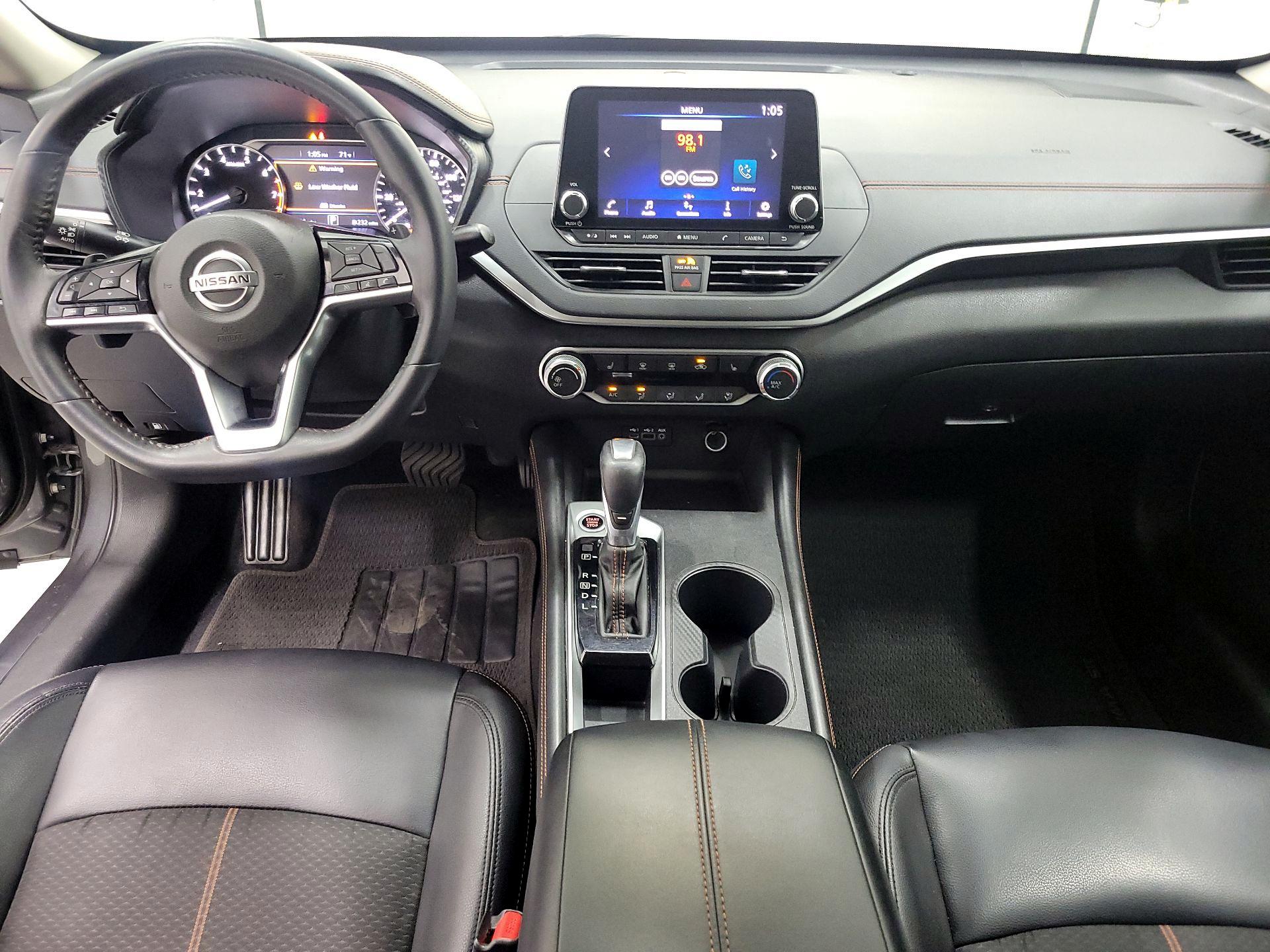 Thumbnail: 2019 Nissan Altima - 9