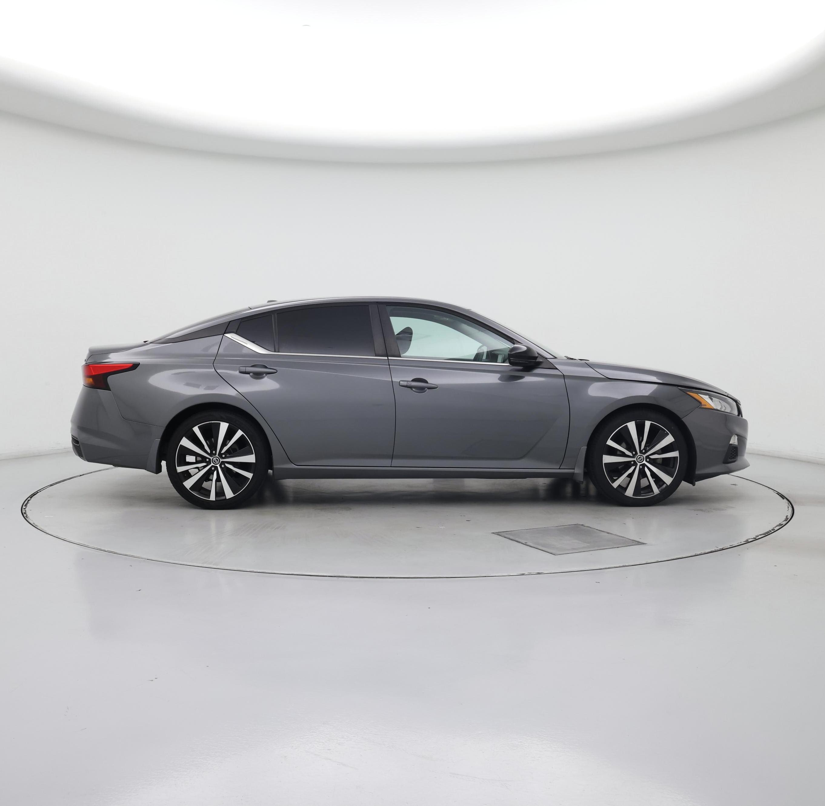 Thumbnail: 2019 Nissan Altima - 7
