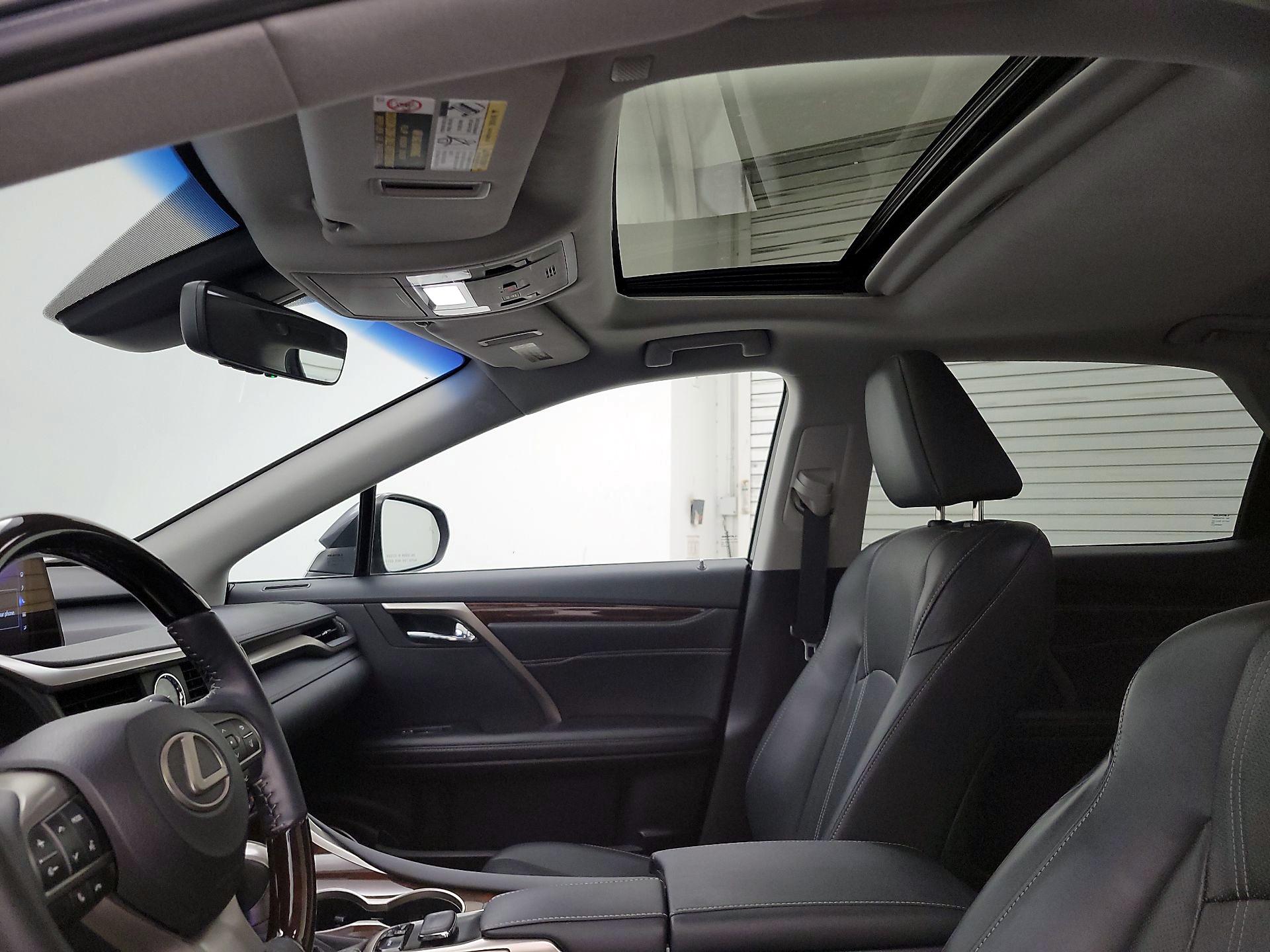 Thumbnail: 2018 Lexus RX - 19