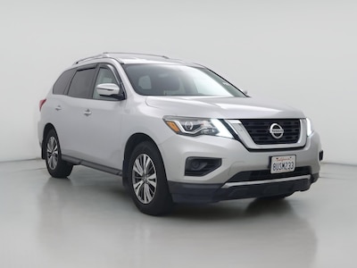 Gray 2018 Nissan Pathfinder S