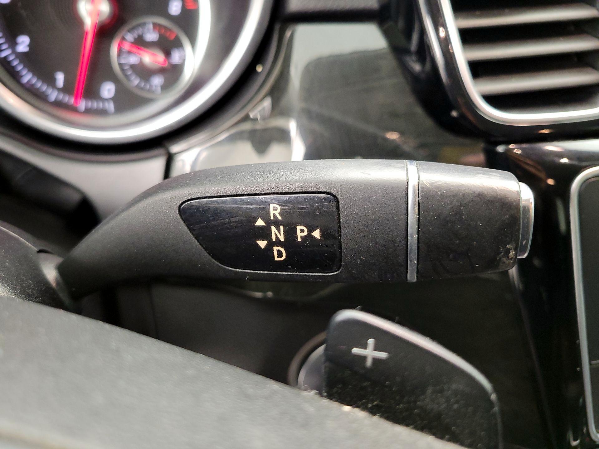 Thumbnail: 2016 Mercedes-Benz GLE - 17