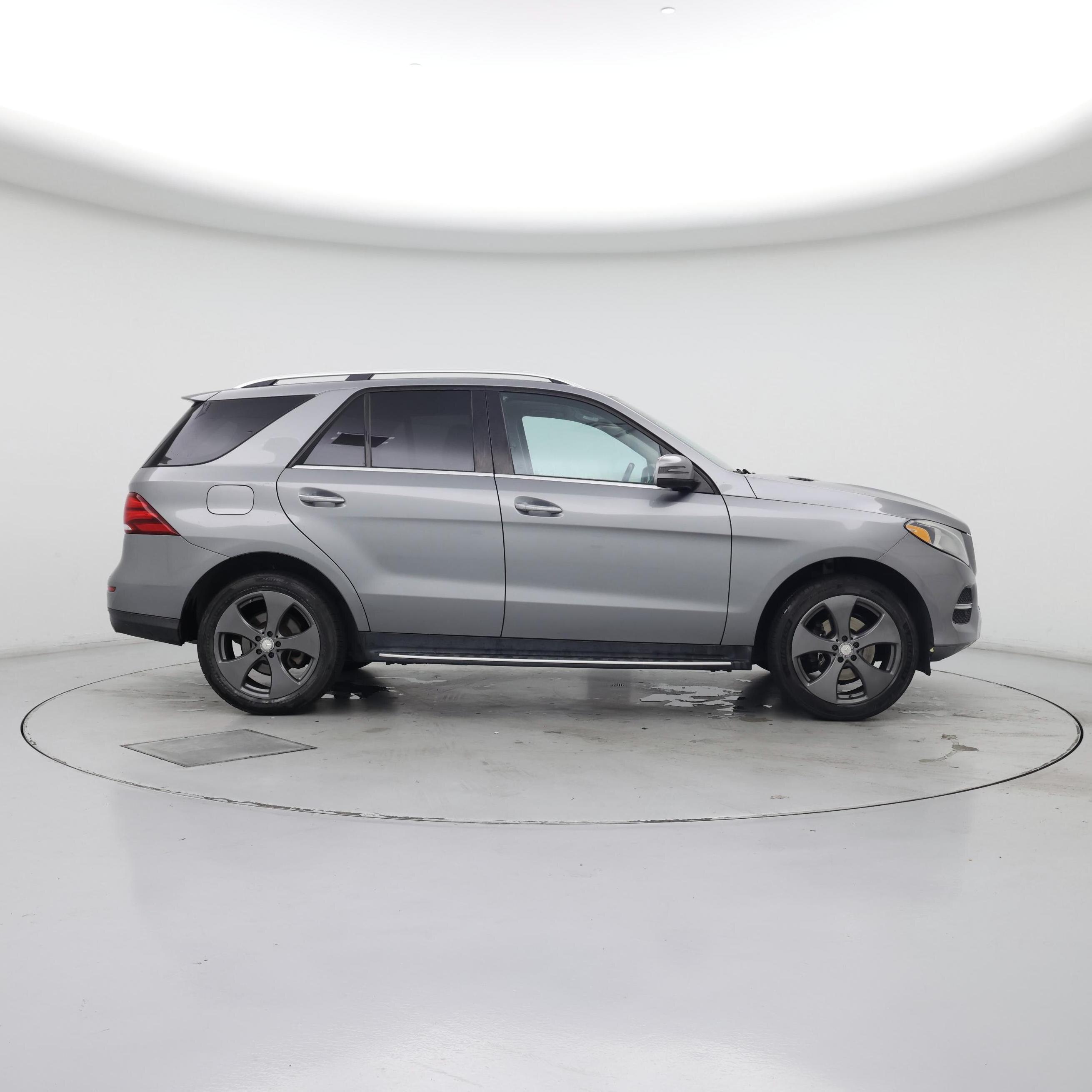 Thumbnail: 2016 Mercedes-Benz GLE - 7