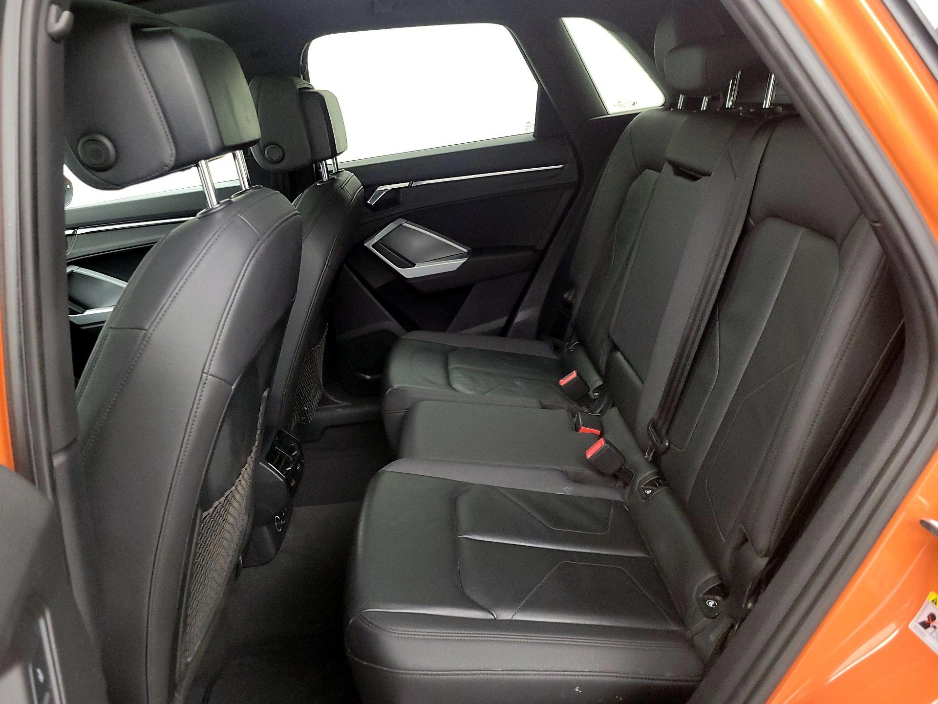 Thumbnail: 2020 Audi Q3 - 20