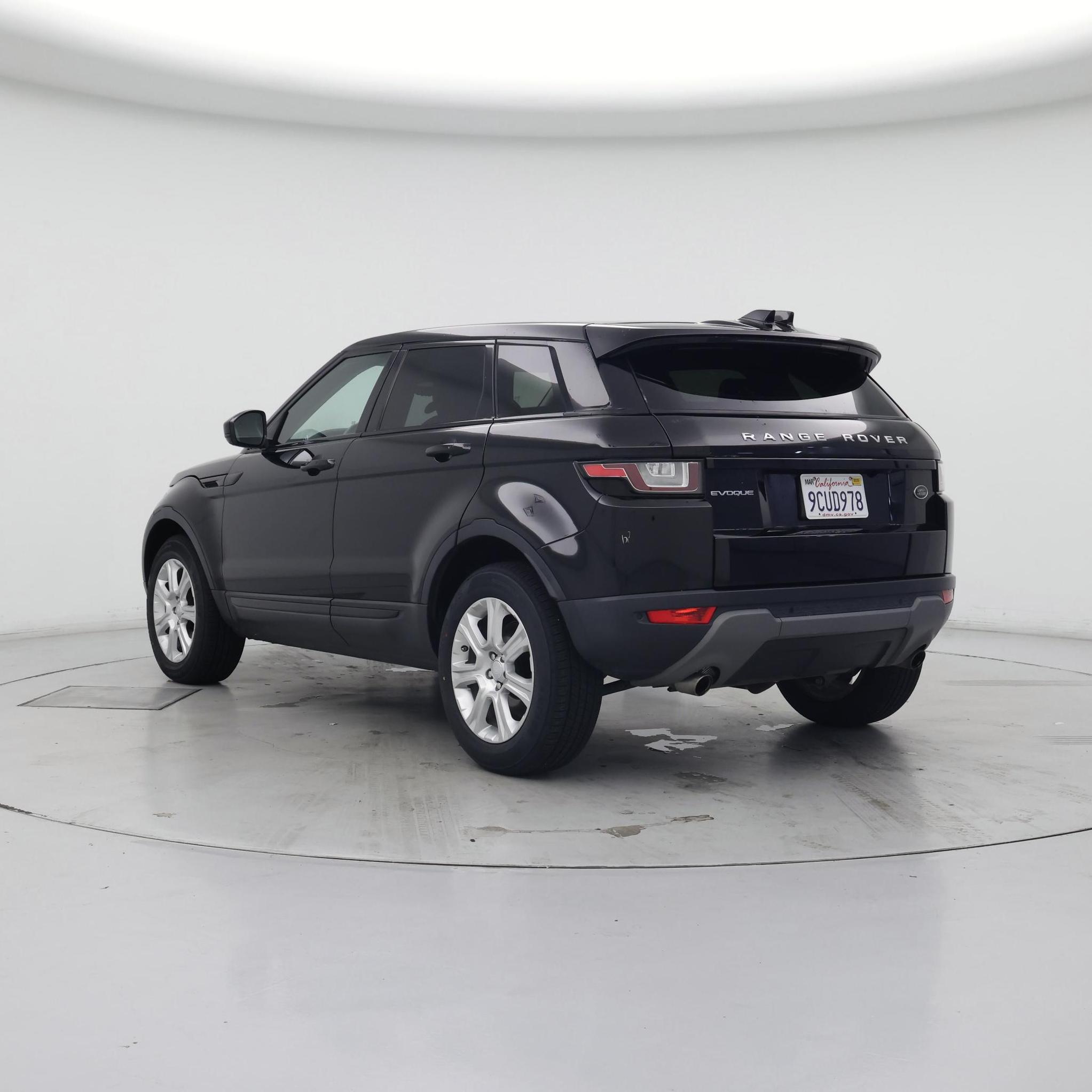 Thumbnail: 2019 Land Rover Range Rover Evoque - 2