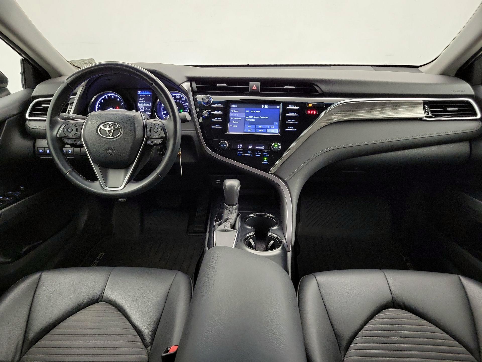 Thumbnail: 2018 Toyota Camry - 9