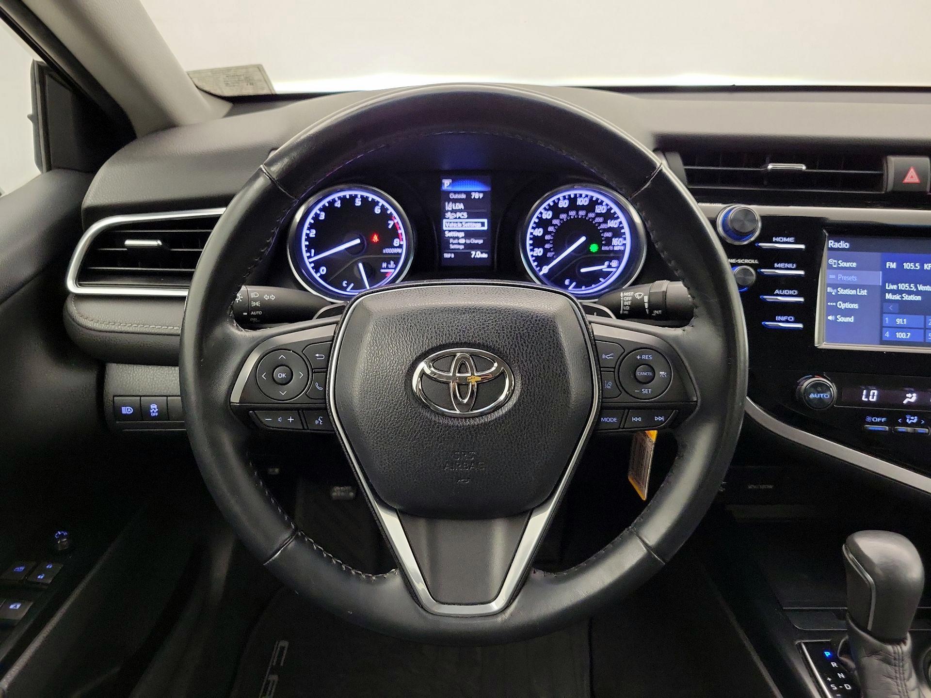 Thumbnail: 2018 Toyota Camry - 10