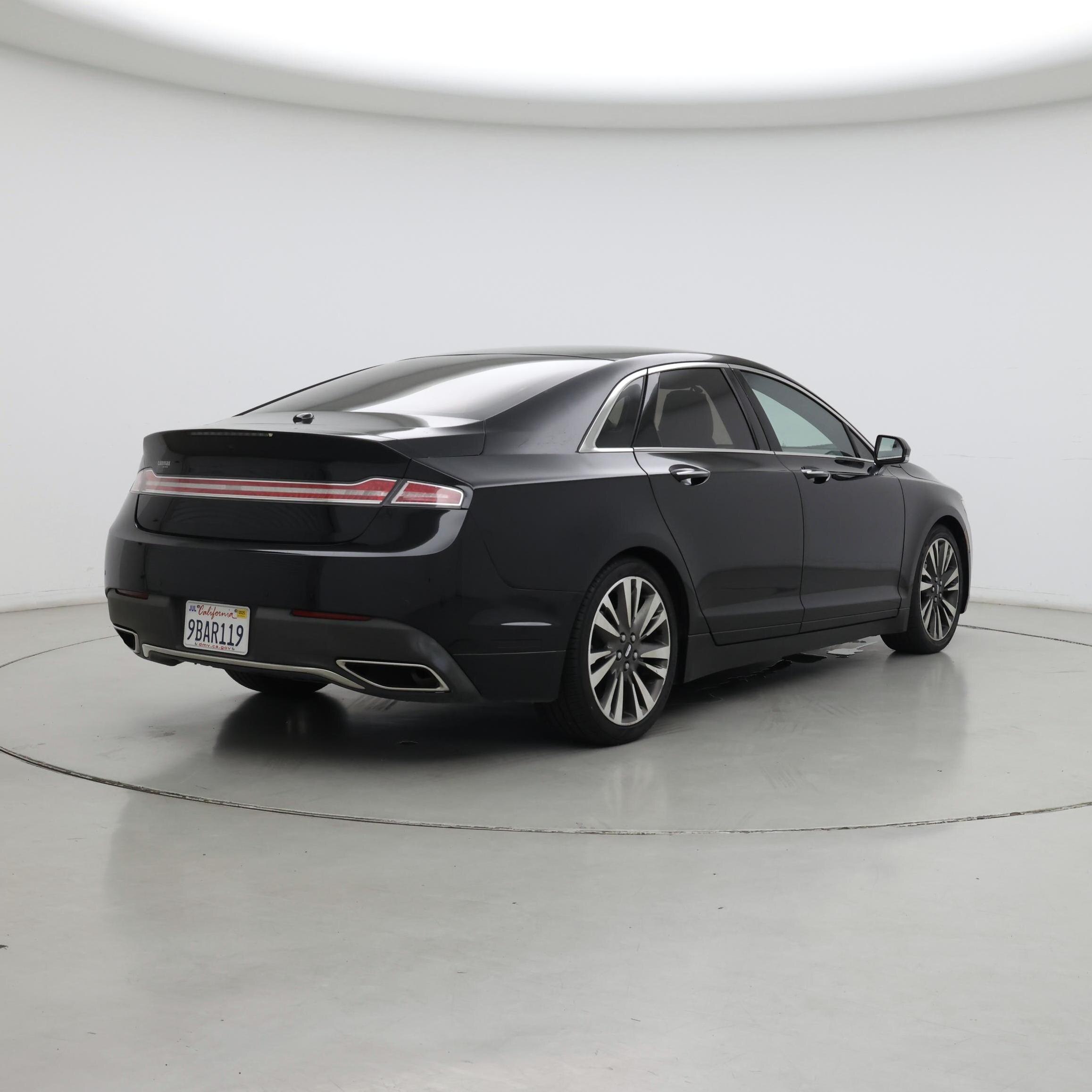 Thumbnail: 2017 Lincoln MKZ - 8