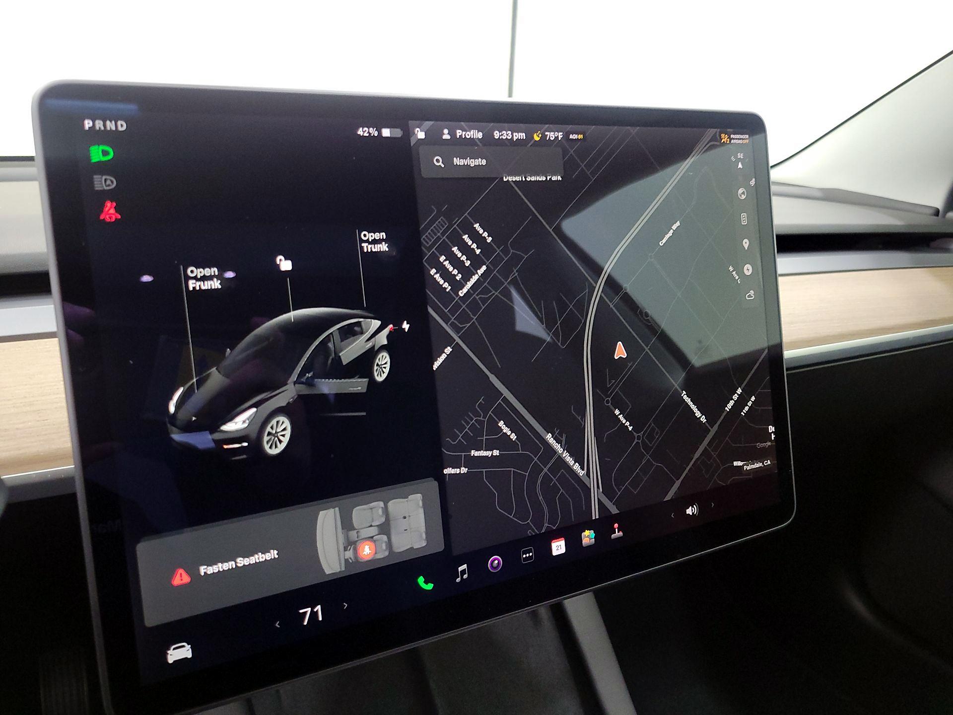Thumbnail: 2021 Tesla Model 3 - 13