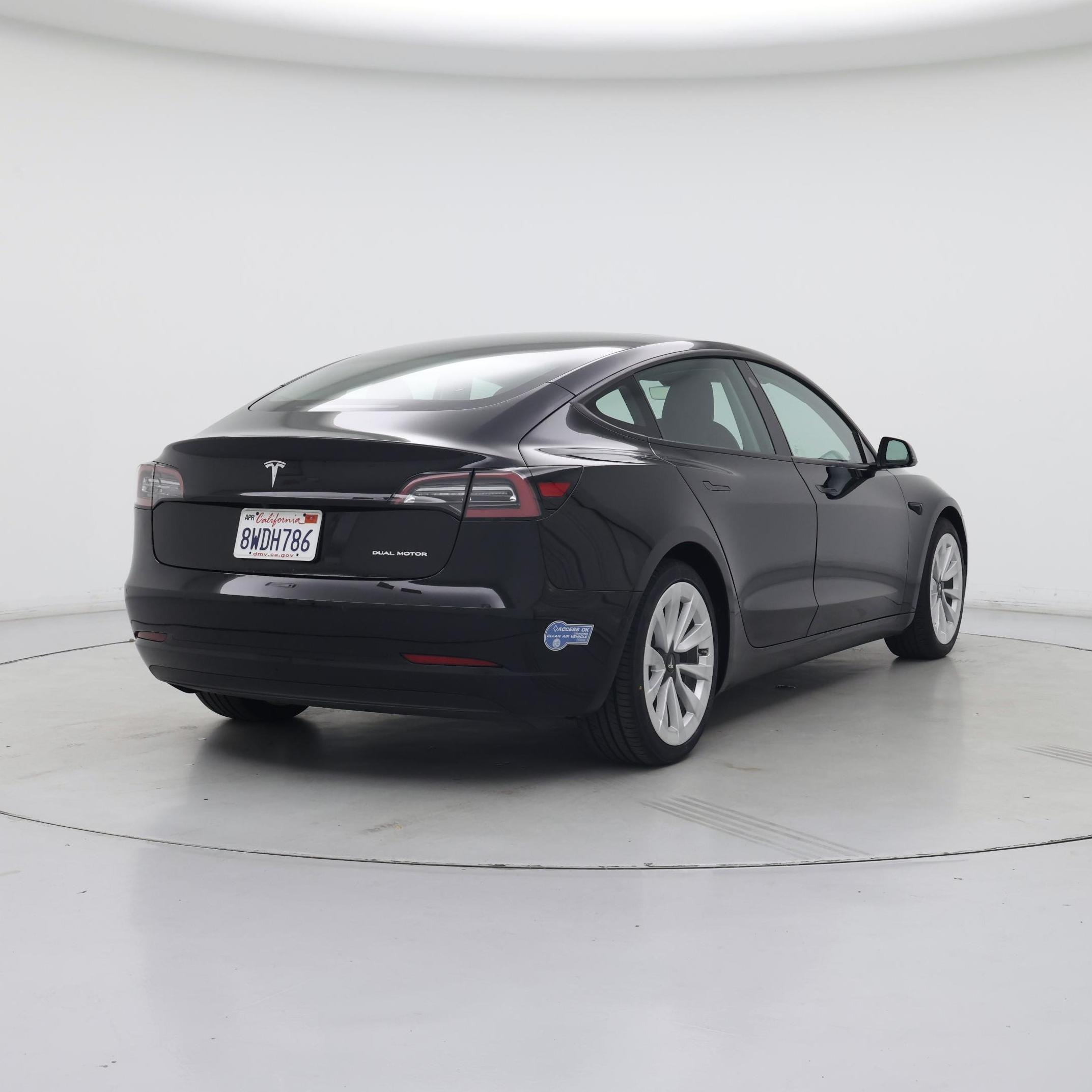 Thumbnail: 2021 Tesla Model 3 - 8