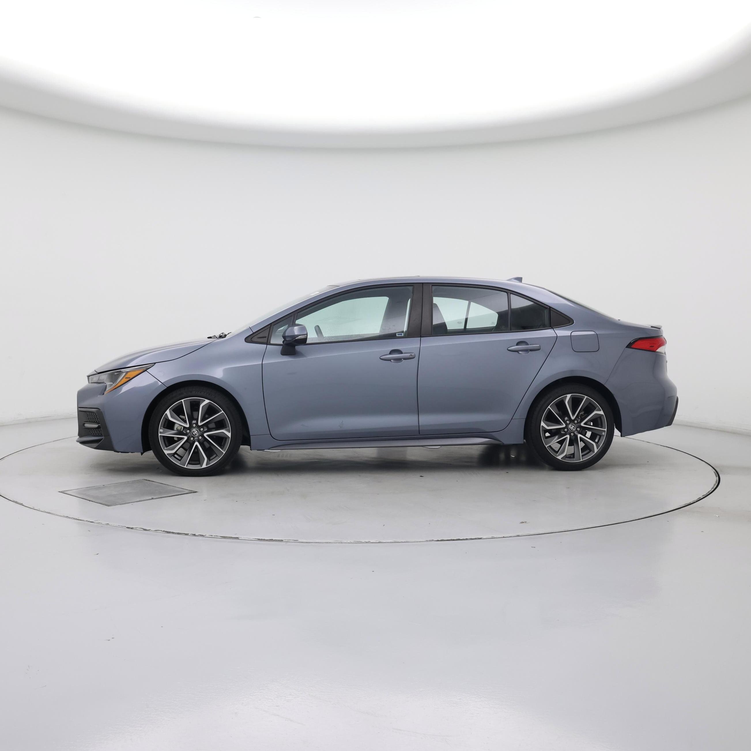 Thumbnail: 2021 Toyota Corolla - 3
