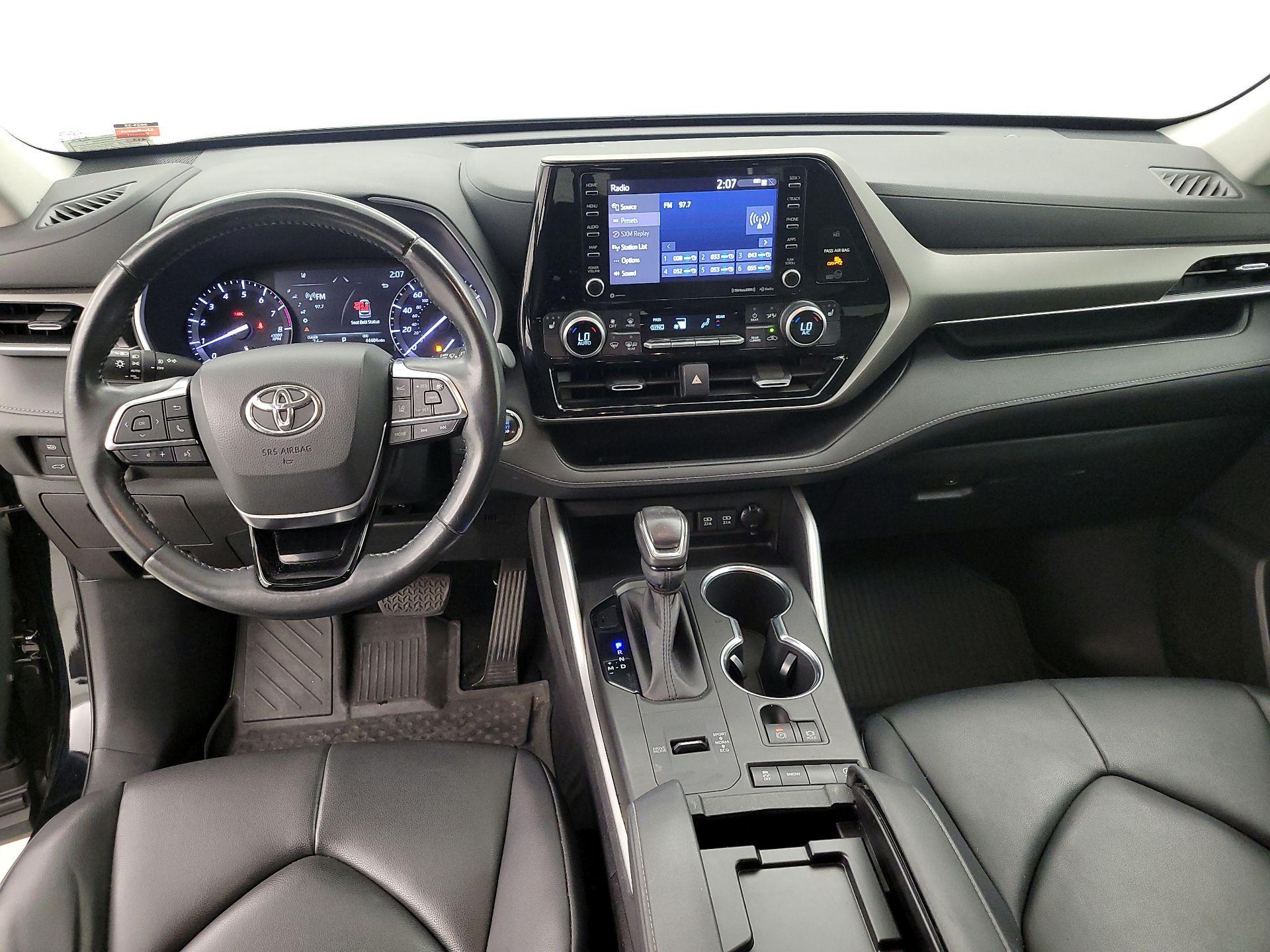 Thumbnail: 2020 Toyota Highlander - 9