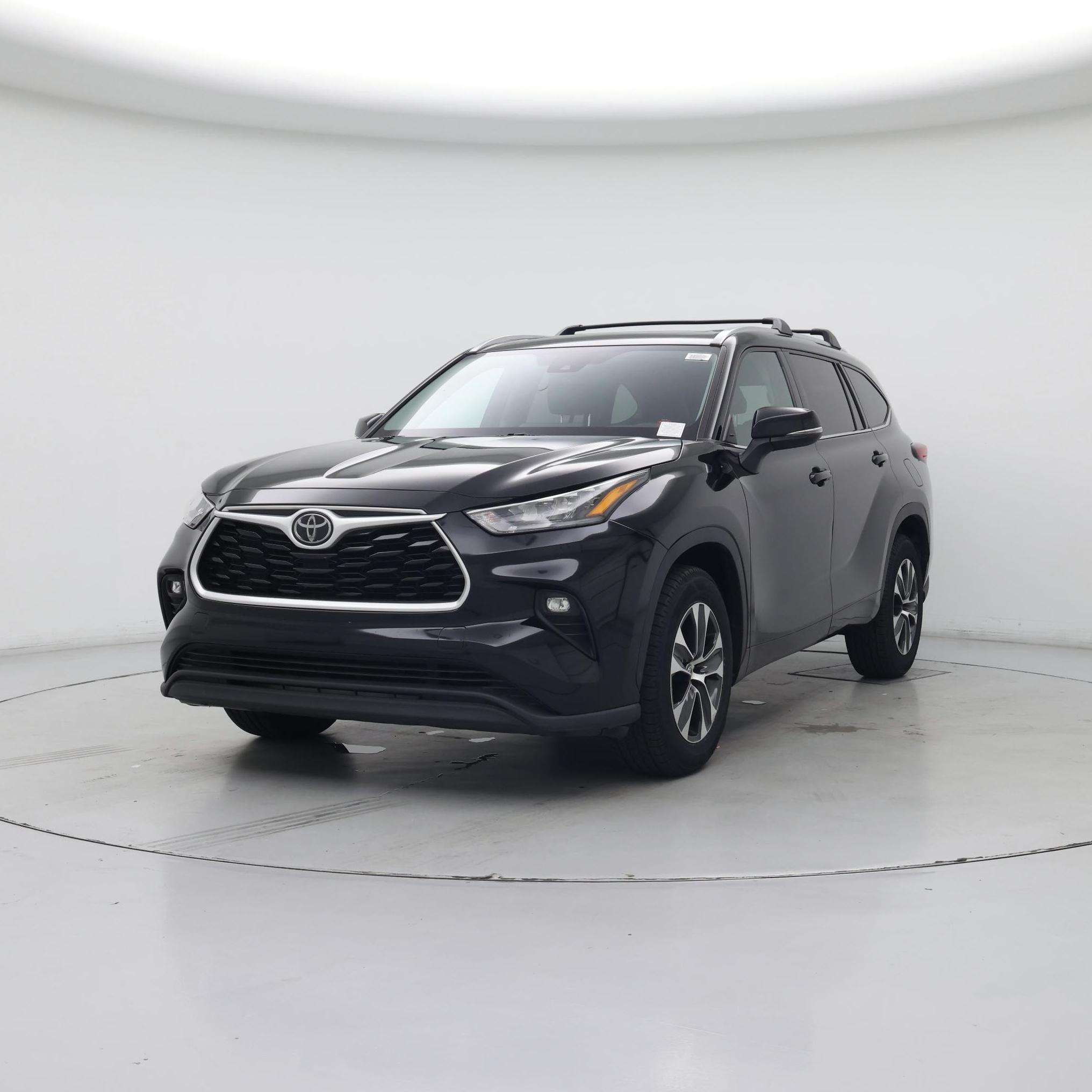 Thumbnail: 2020 Toyota Highlander - 4
