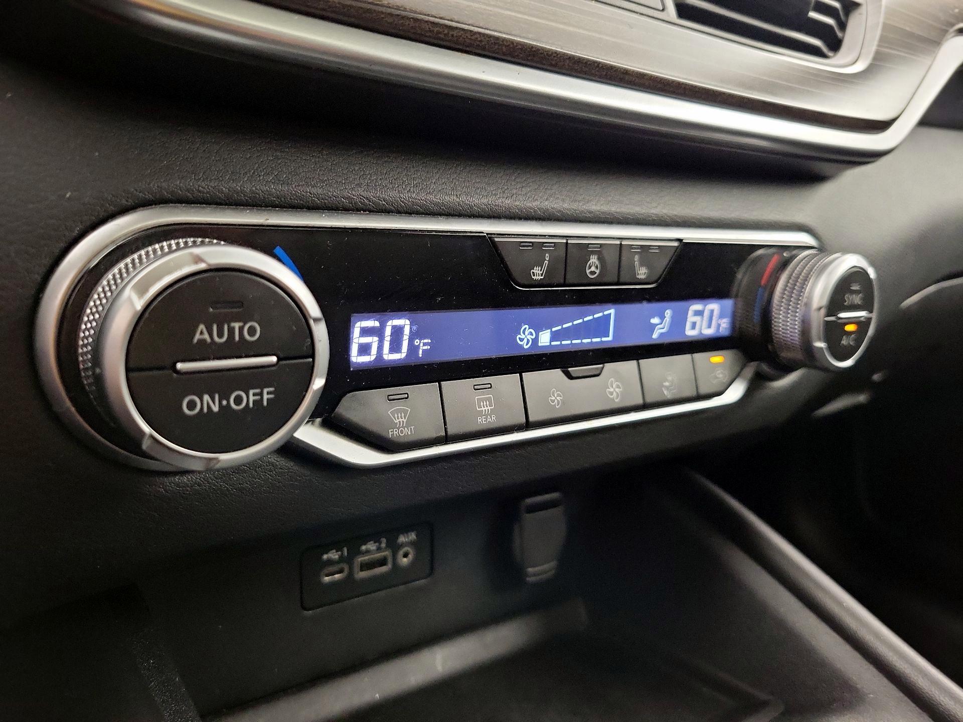 Thumbnail: 2019 Nissan Altima - 17