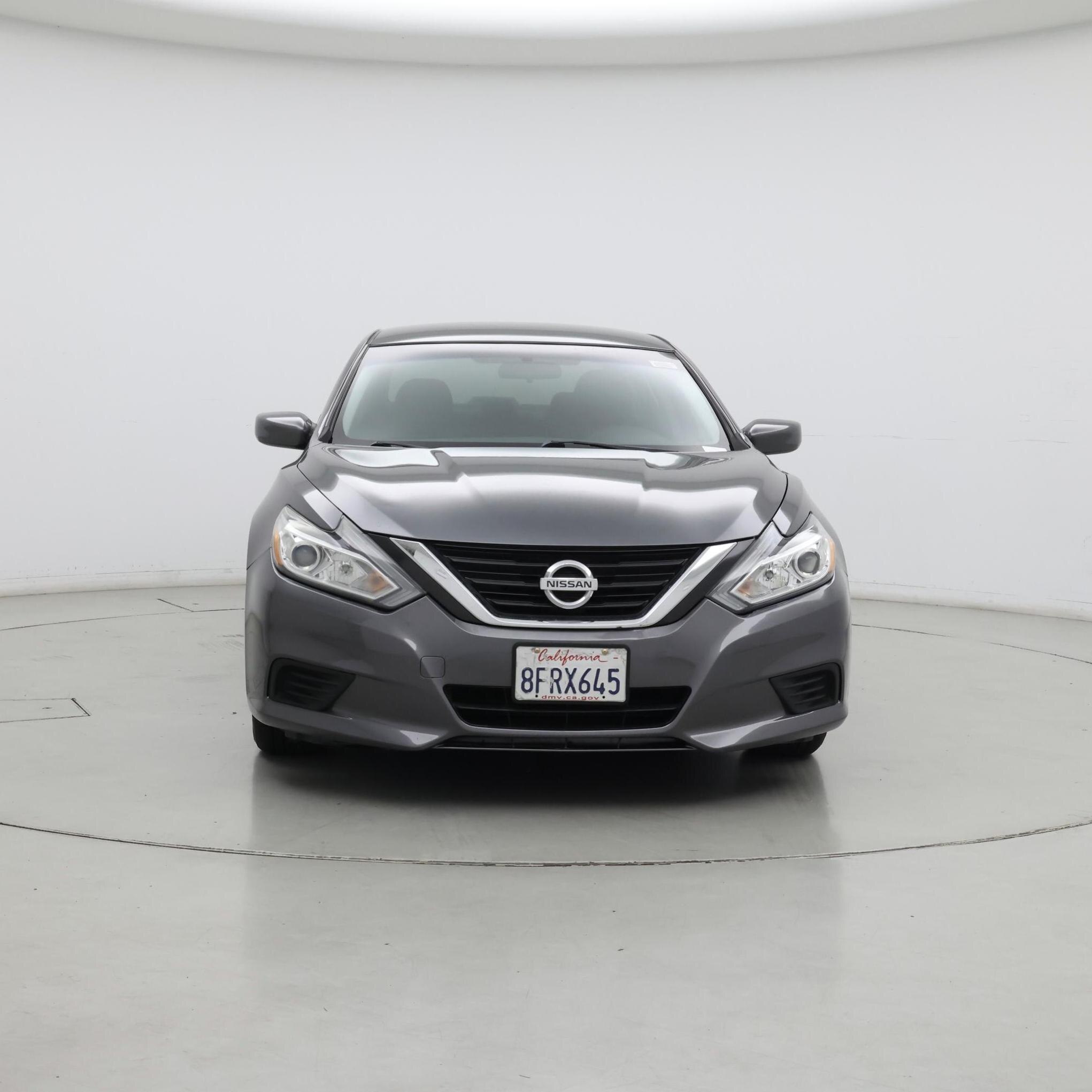Thumbnail: 2018 Nissan Altima - 5