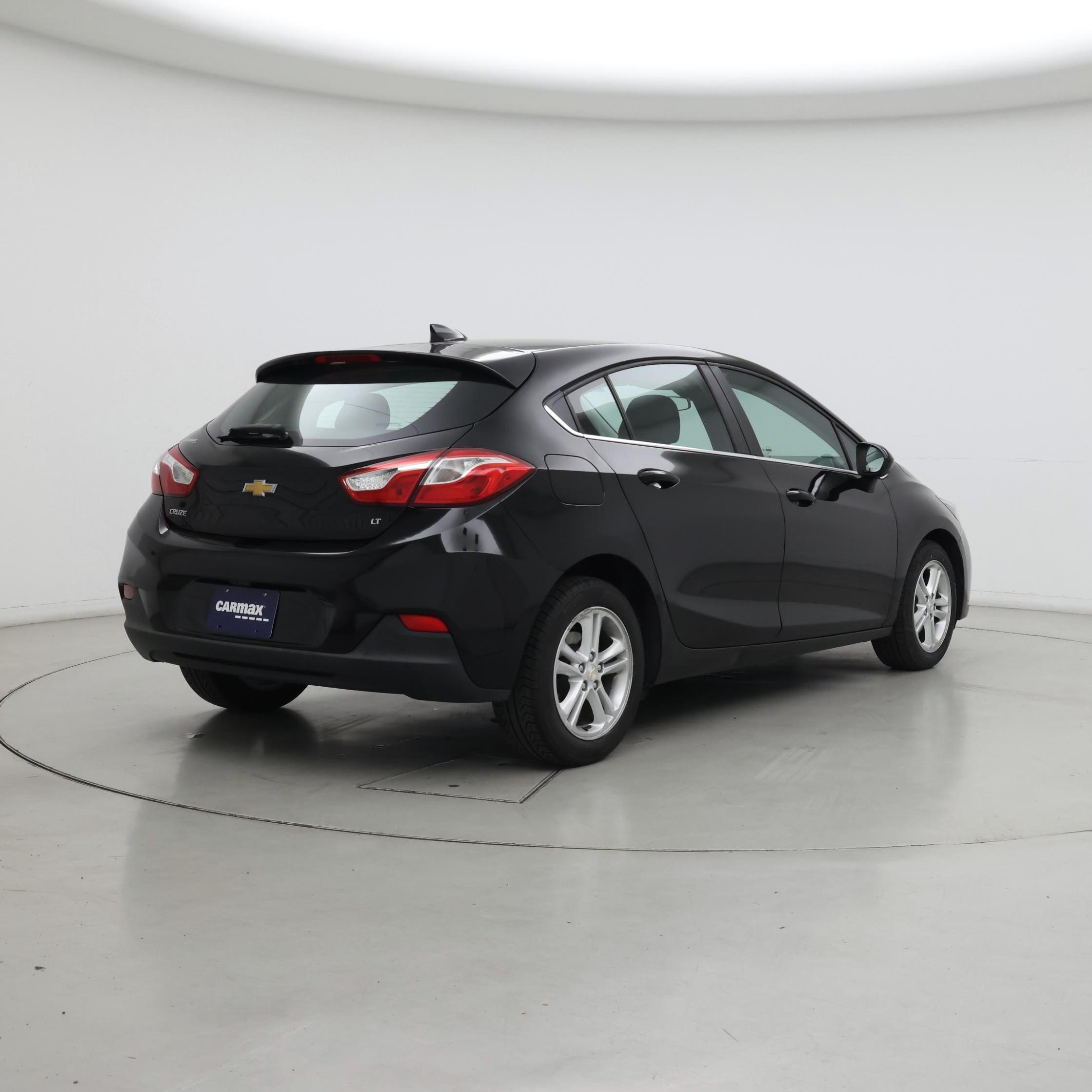 Thumbnail: 2018 Chevrolet Cruze - 8