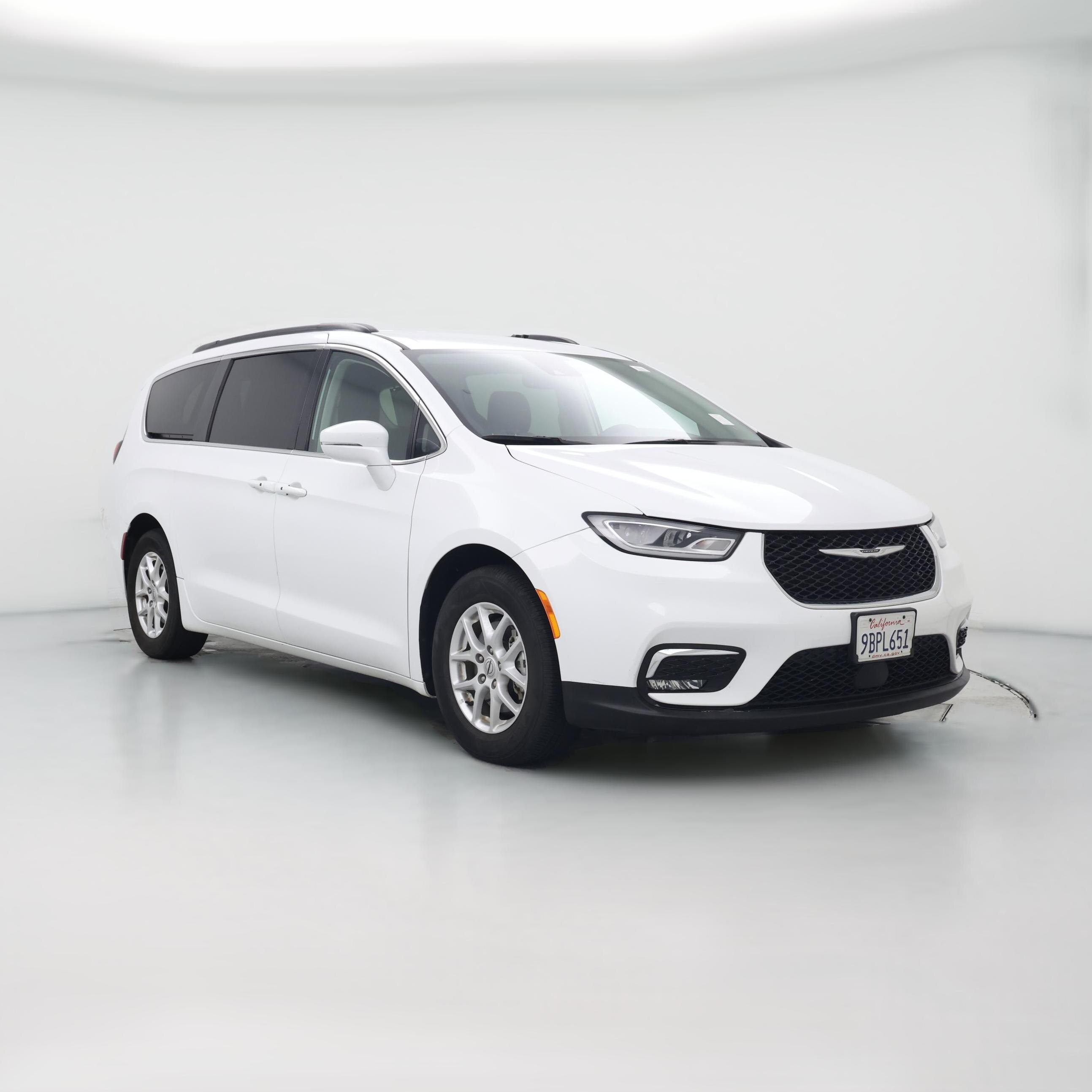 Thumbnail: 2022 Chrysler Pacifica - 1