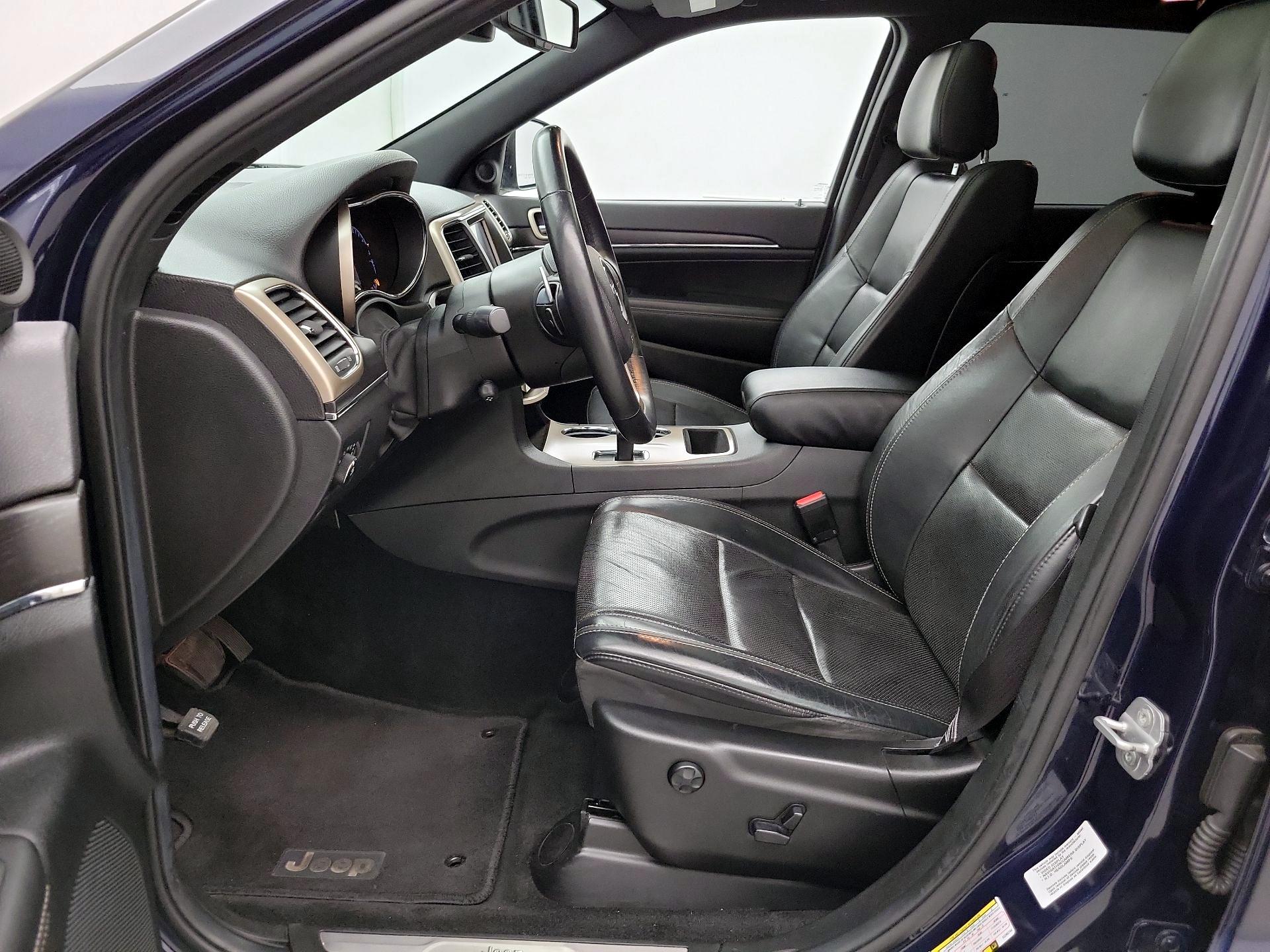 Thumbnail: 2014 Jeep Grand Cherokee - 11