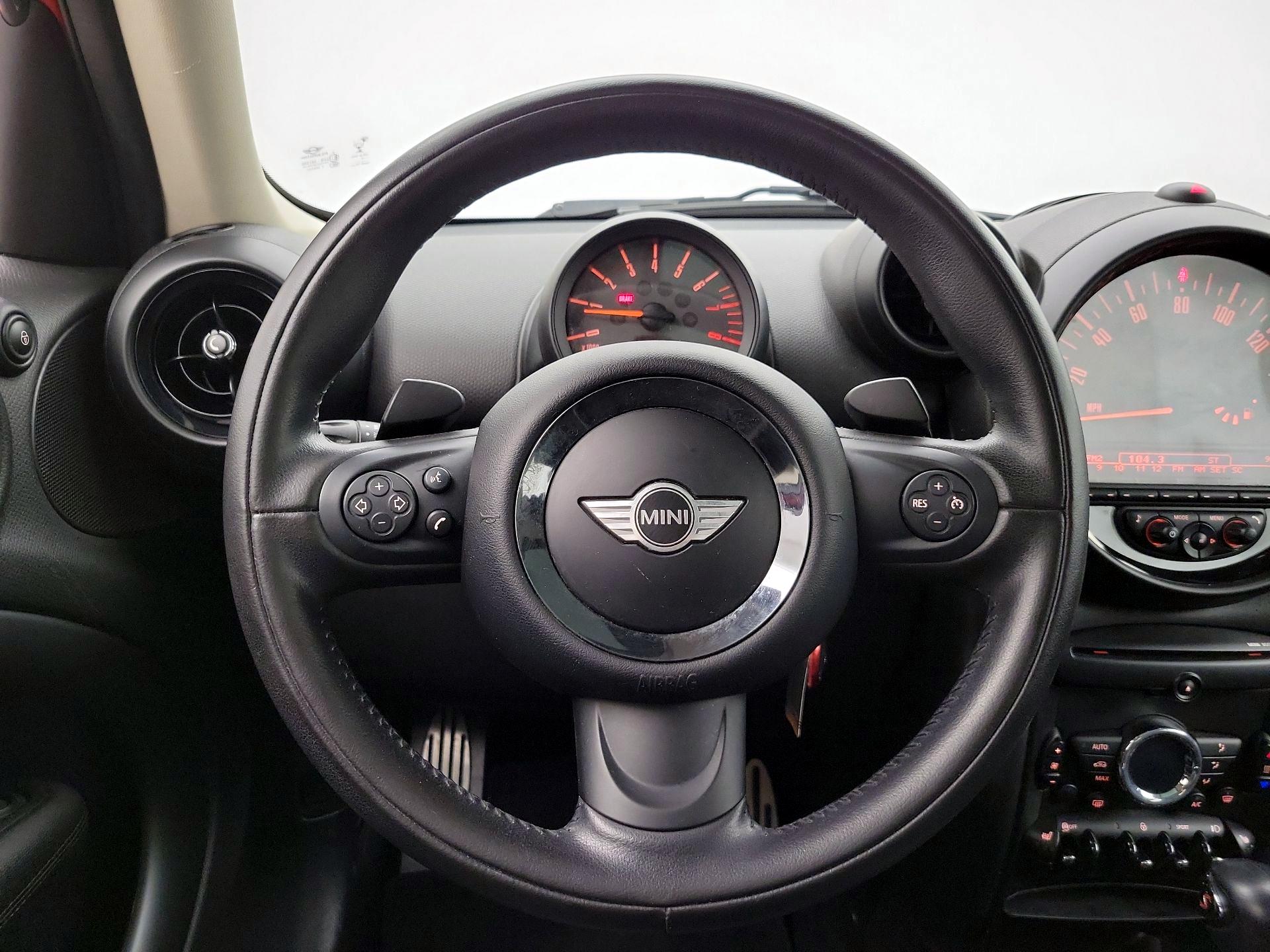 Thumbnail: 2016 MINI Cooper Countryman - 10