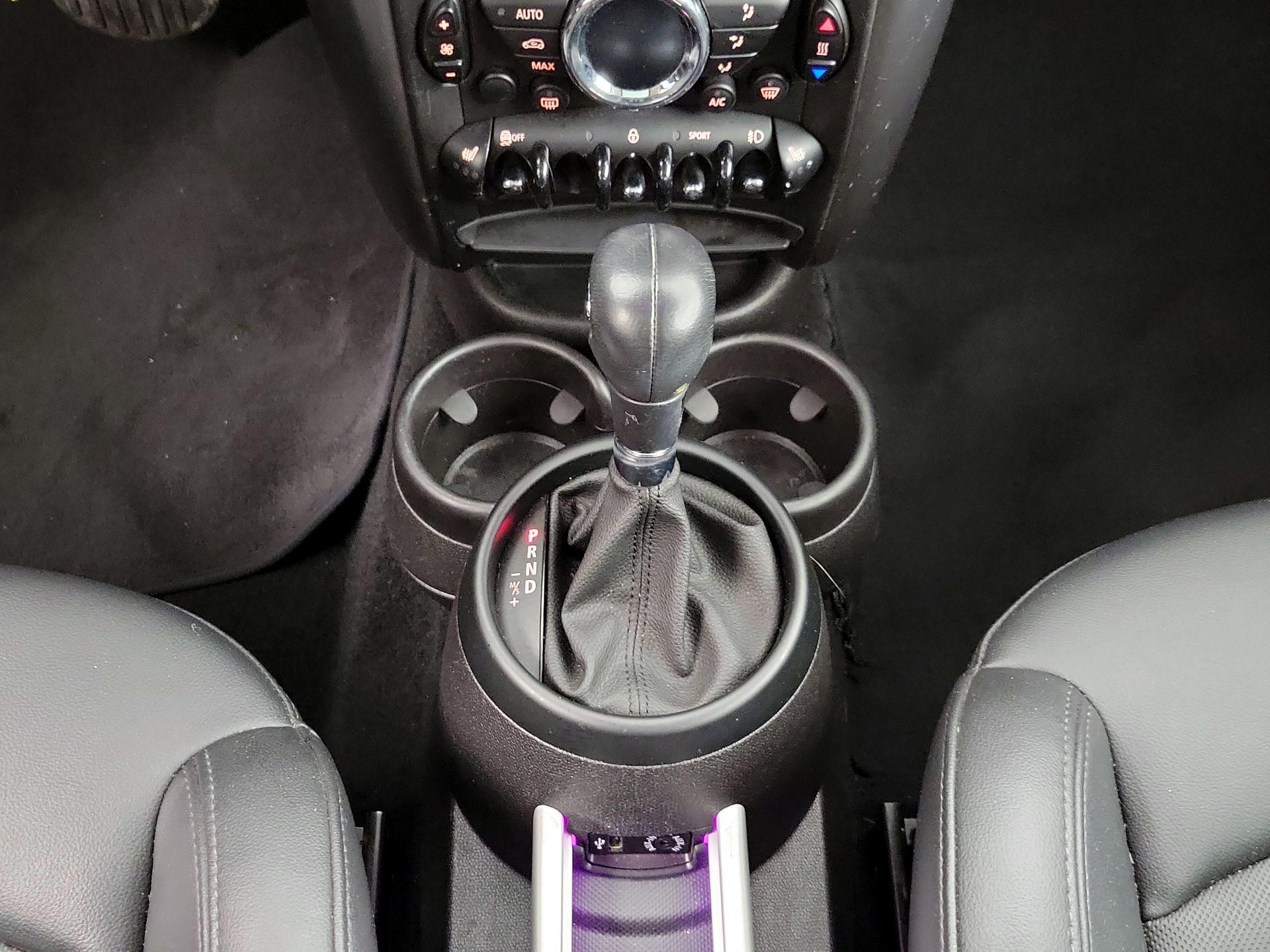 Thumbnail: 2016 MINI Cooper Countryman - 15