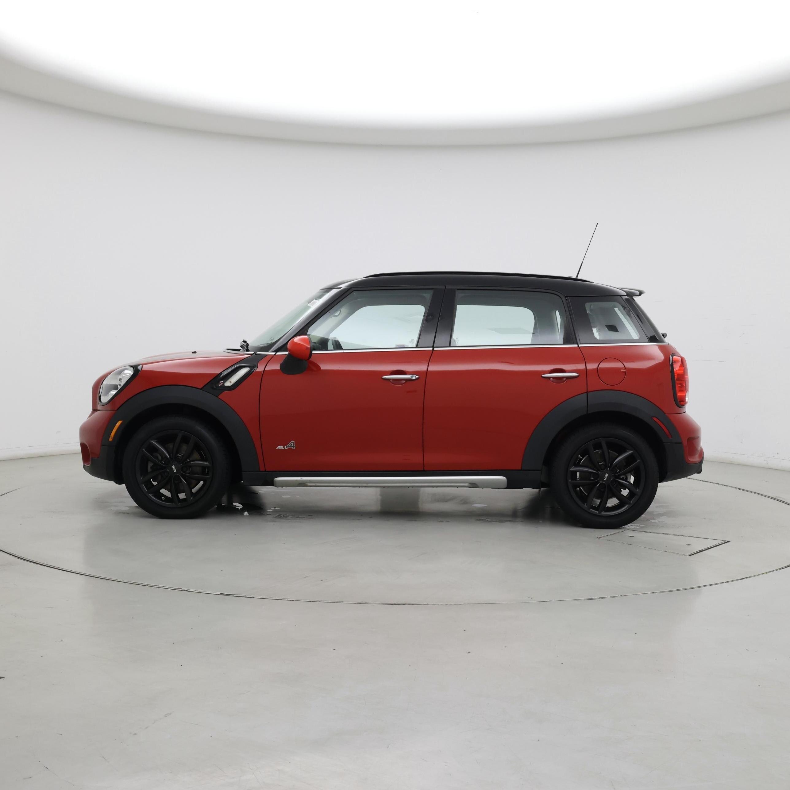 Thumbnail: 2016 MINI Cooper Countryman - 3