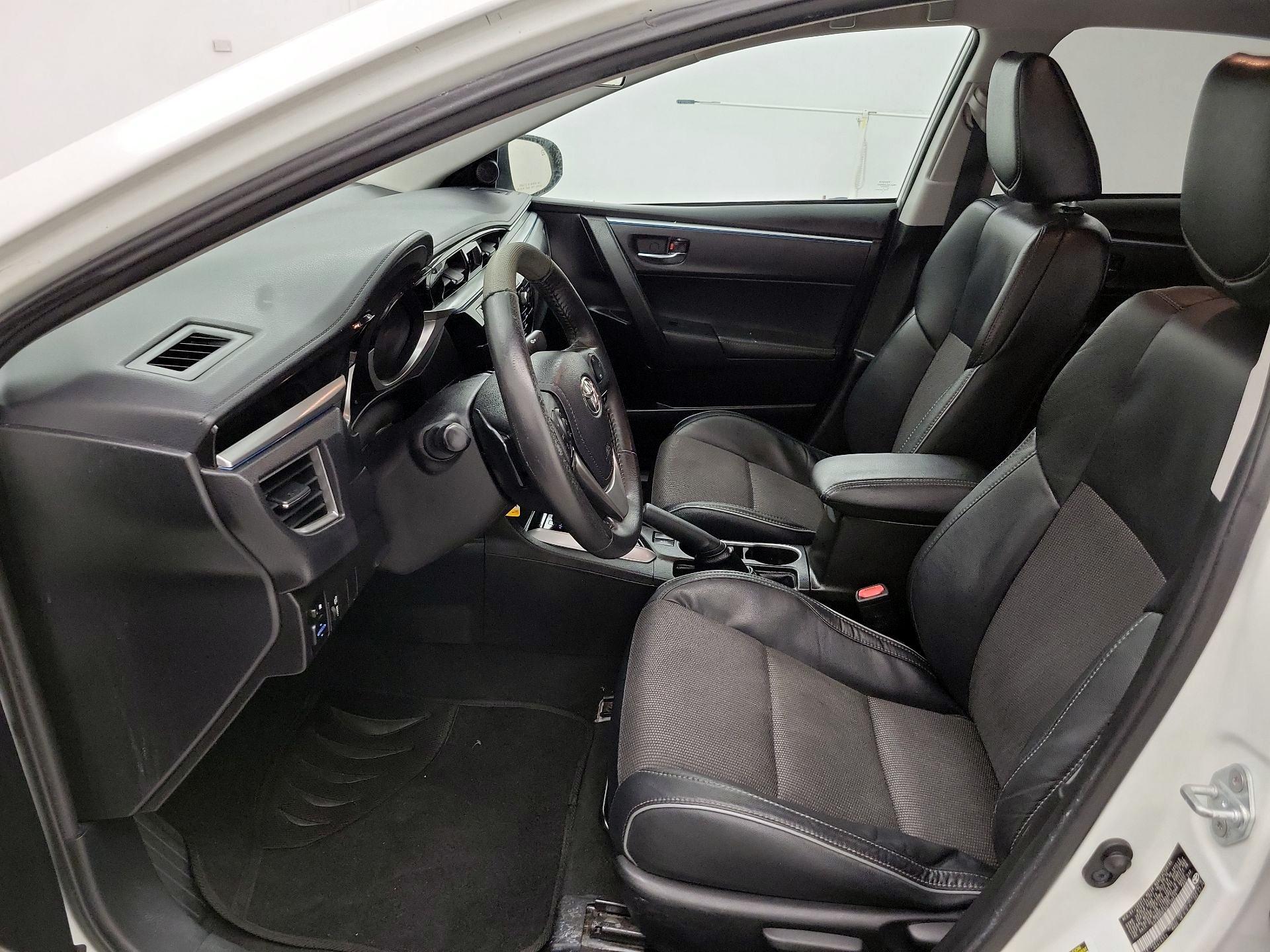 Thumbnail: 2016 Toyota Corolla - 11