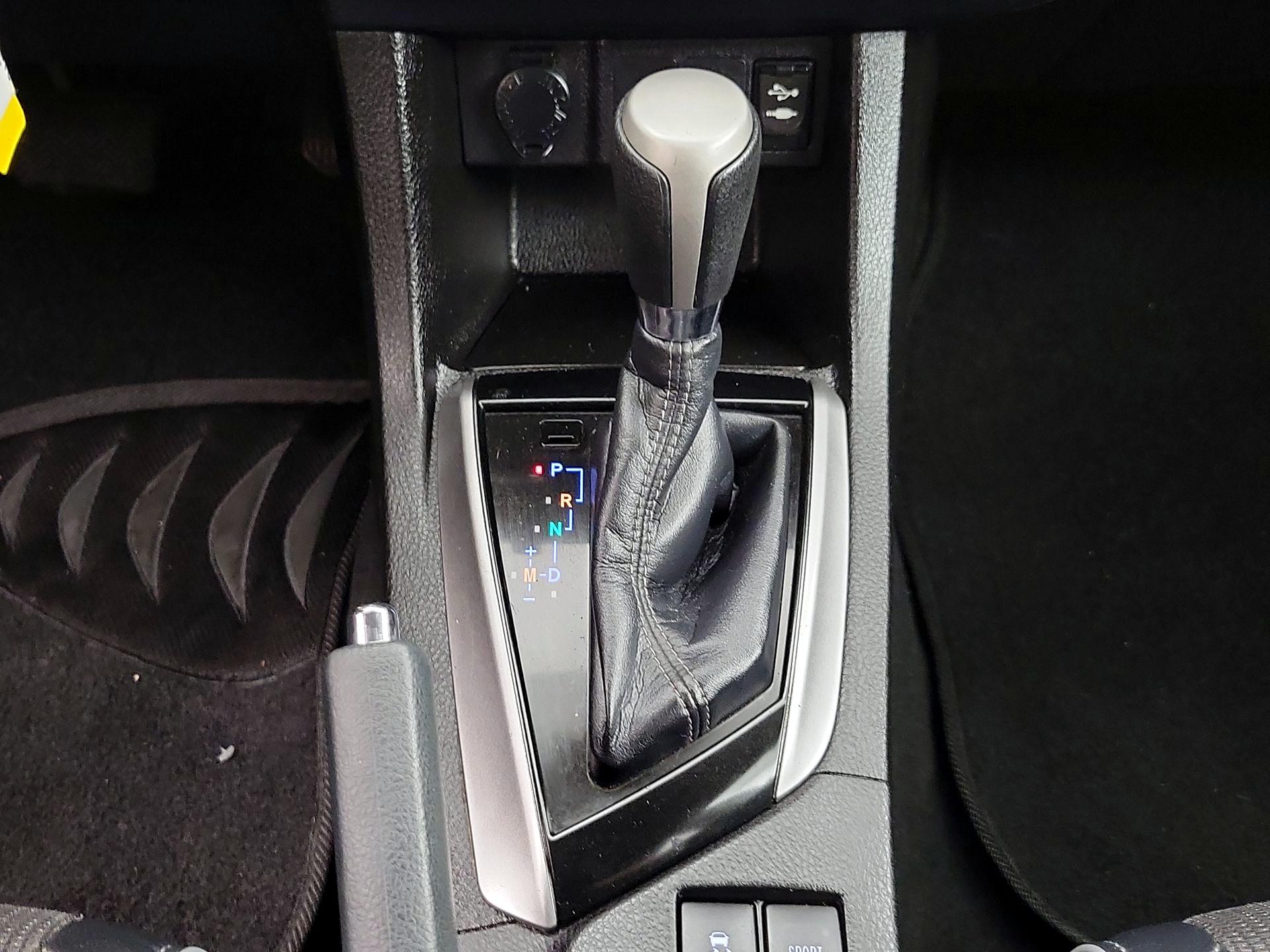 Thumbnail: 2016 Toyota Corolla - 17