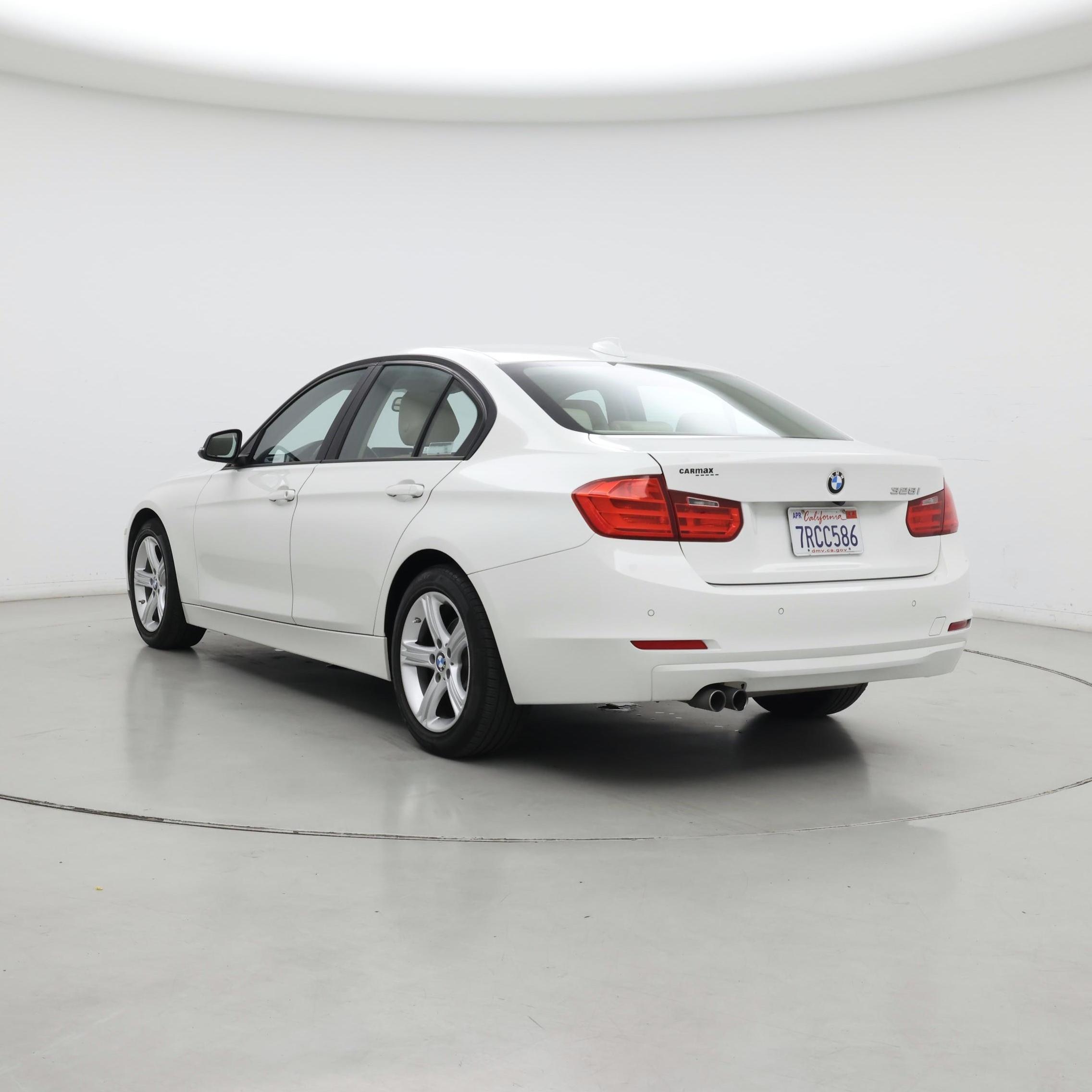 Thumbnail: 2015 BMW 3 Series - 2