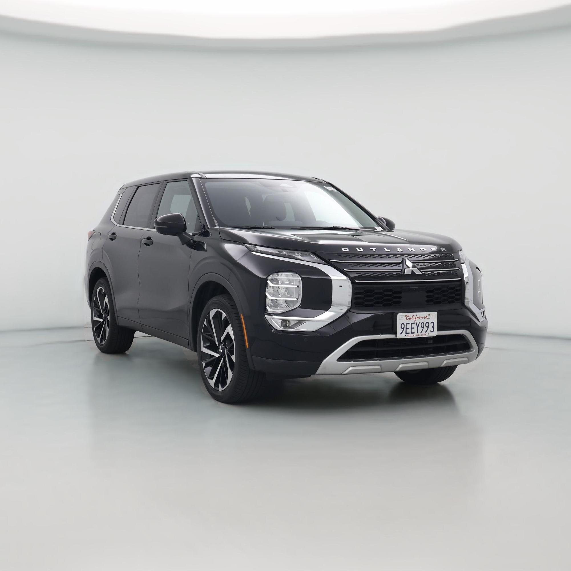 Thumbnail: 2022 Mitsubishi Outlander - 1