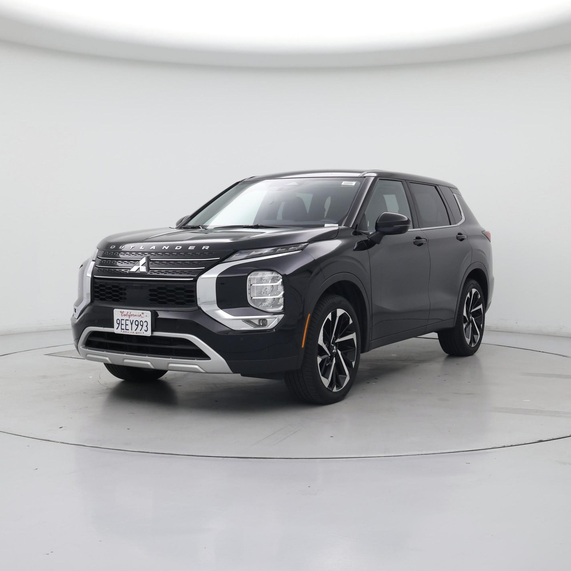 Thumbnail: 2022 Mitsubishi Outlander - 4
