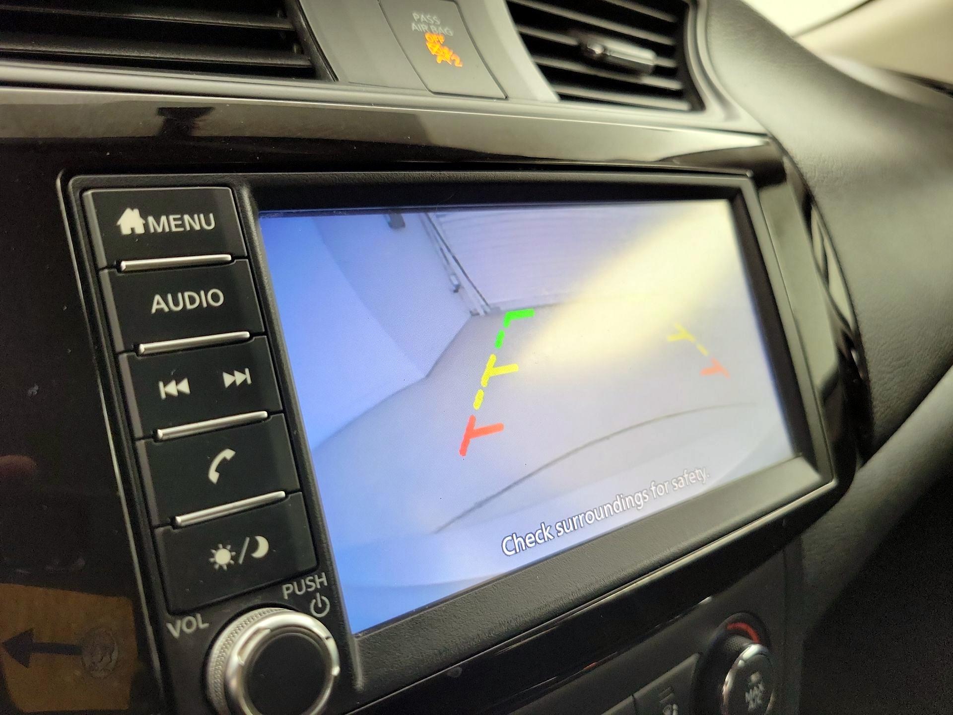 Thumbnail: 2019 Nissan Sentra - 14