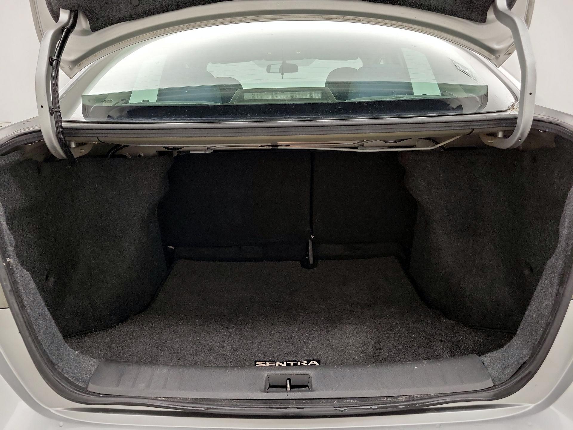 Thumbnail: 2019 Nissan Sentra - 20
