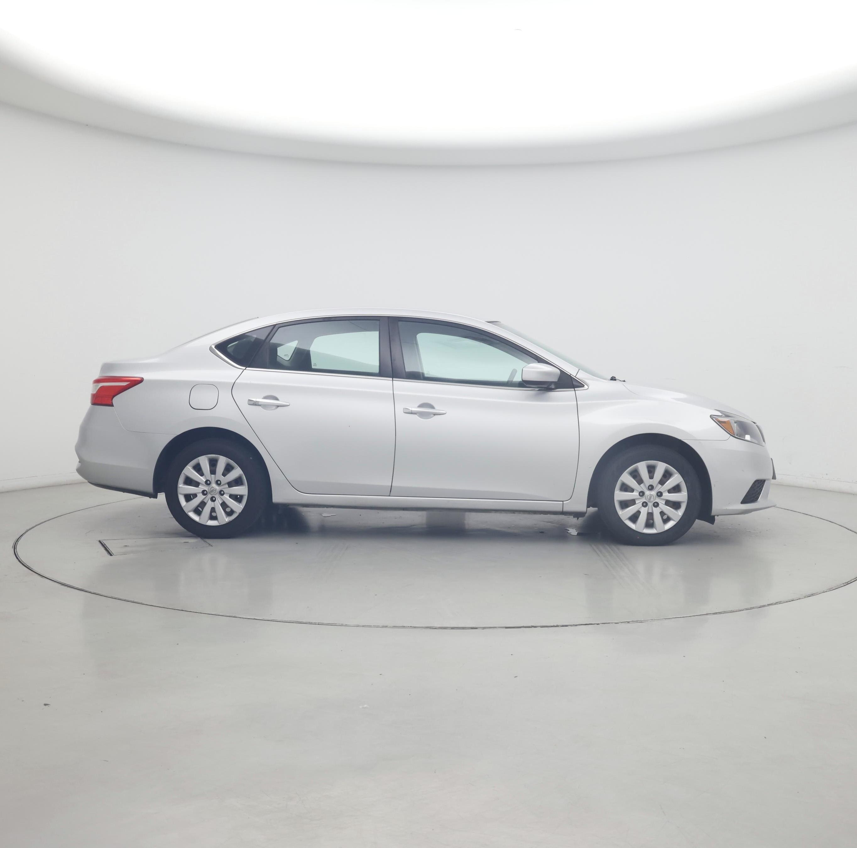 Thumbnail: 2019 Nissan Sentra - 7