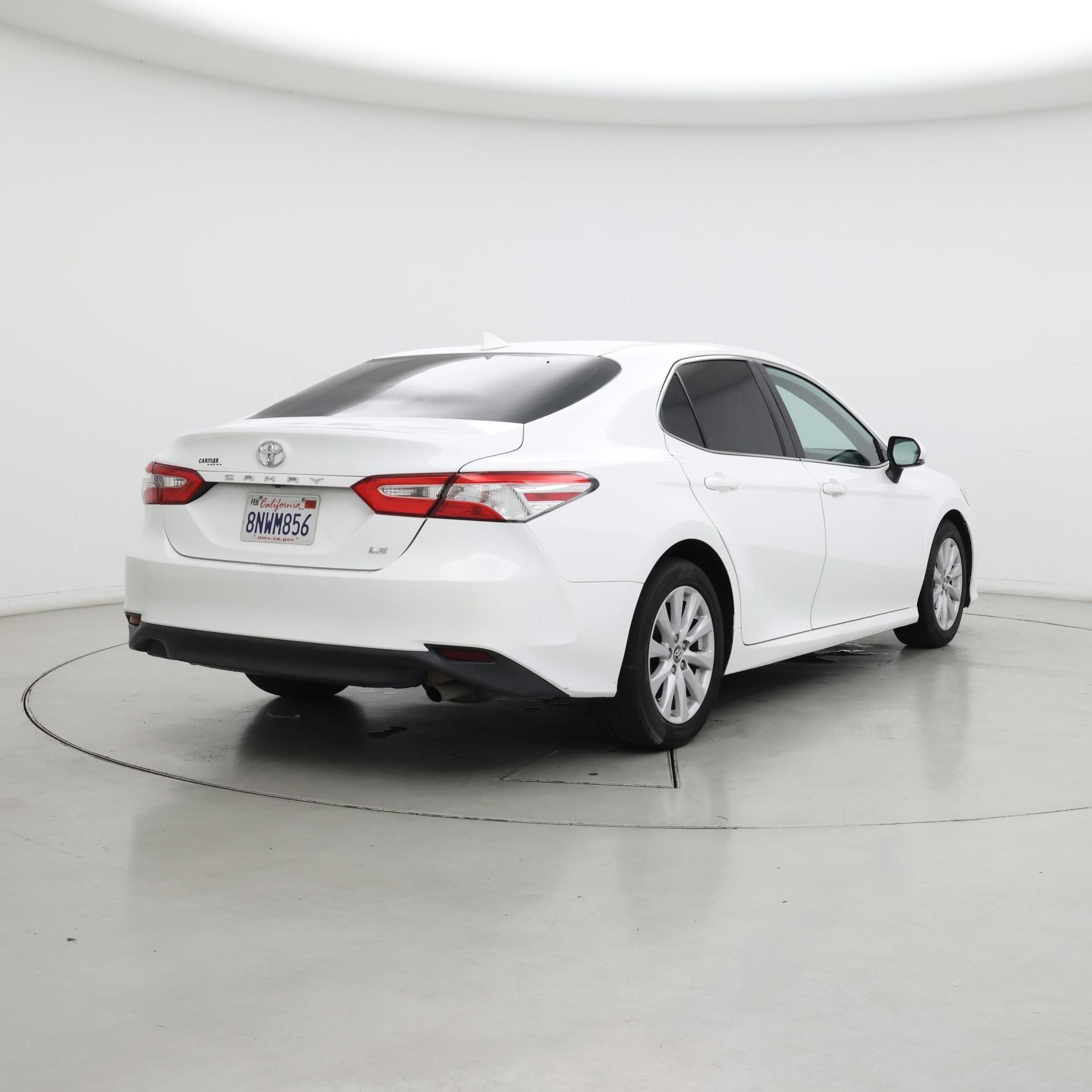 Thumbnail: 2020 Toyota Camry - 8