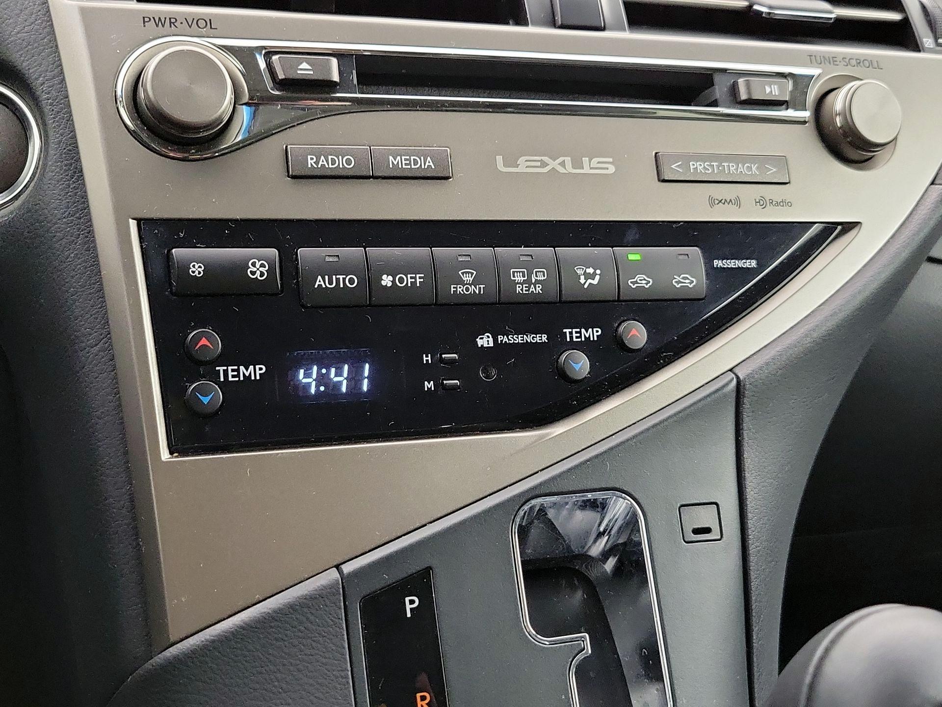 Thumbnail: 2015 Lexus RX - 16