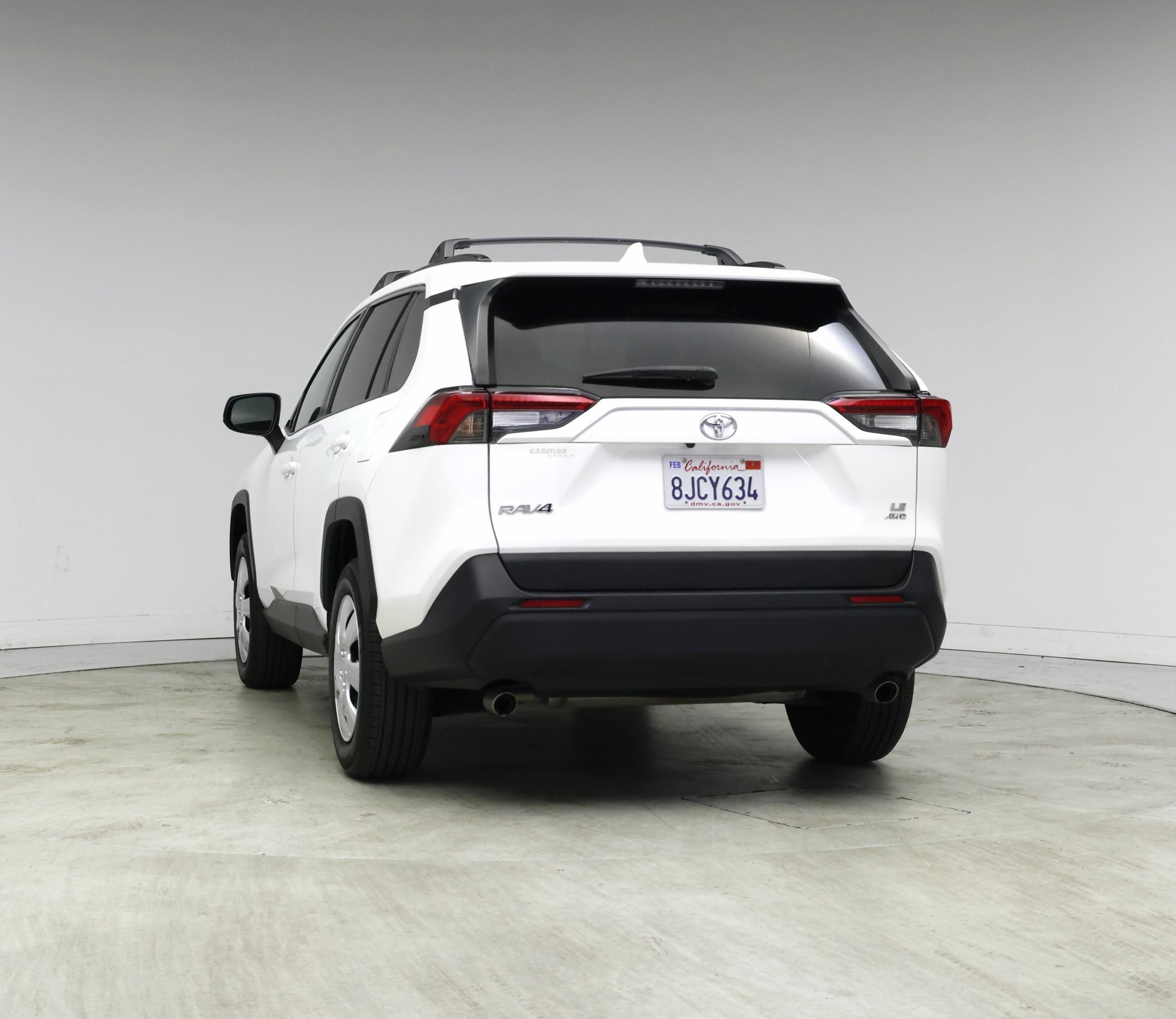 Thumbnail: 2019 Toyota RAV4 - 6