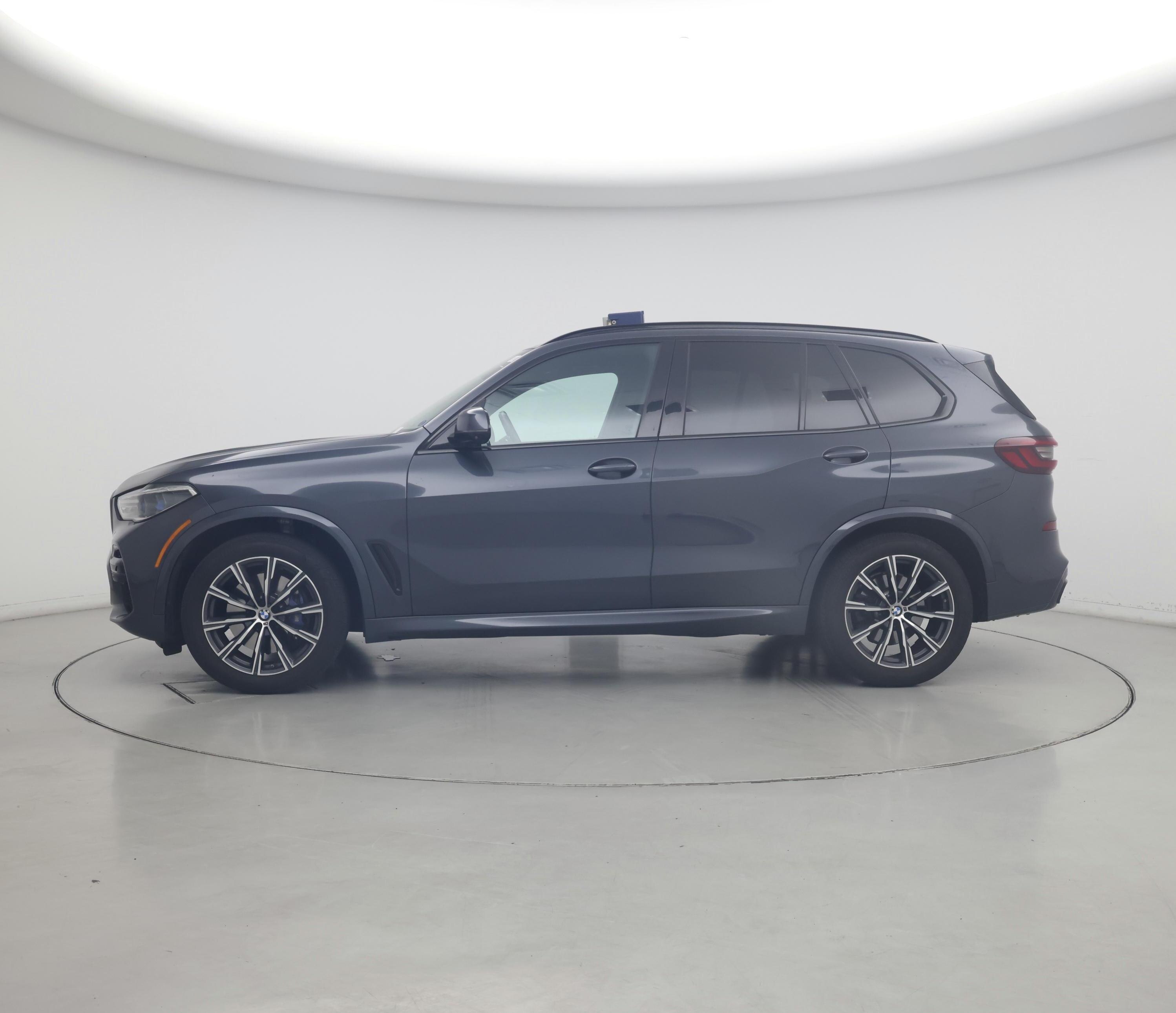 Thumbnail: 2022 BMW X5 - 3