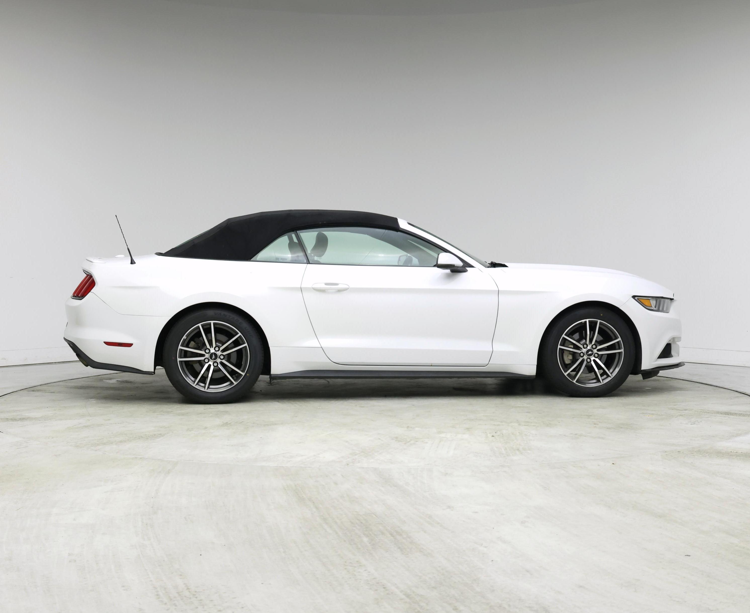 Thumbnail: 2017 Ford Mustang - 7