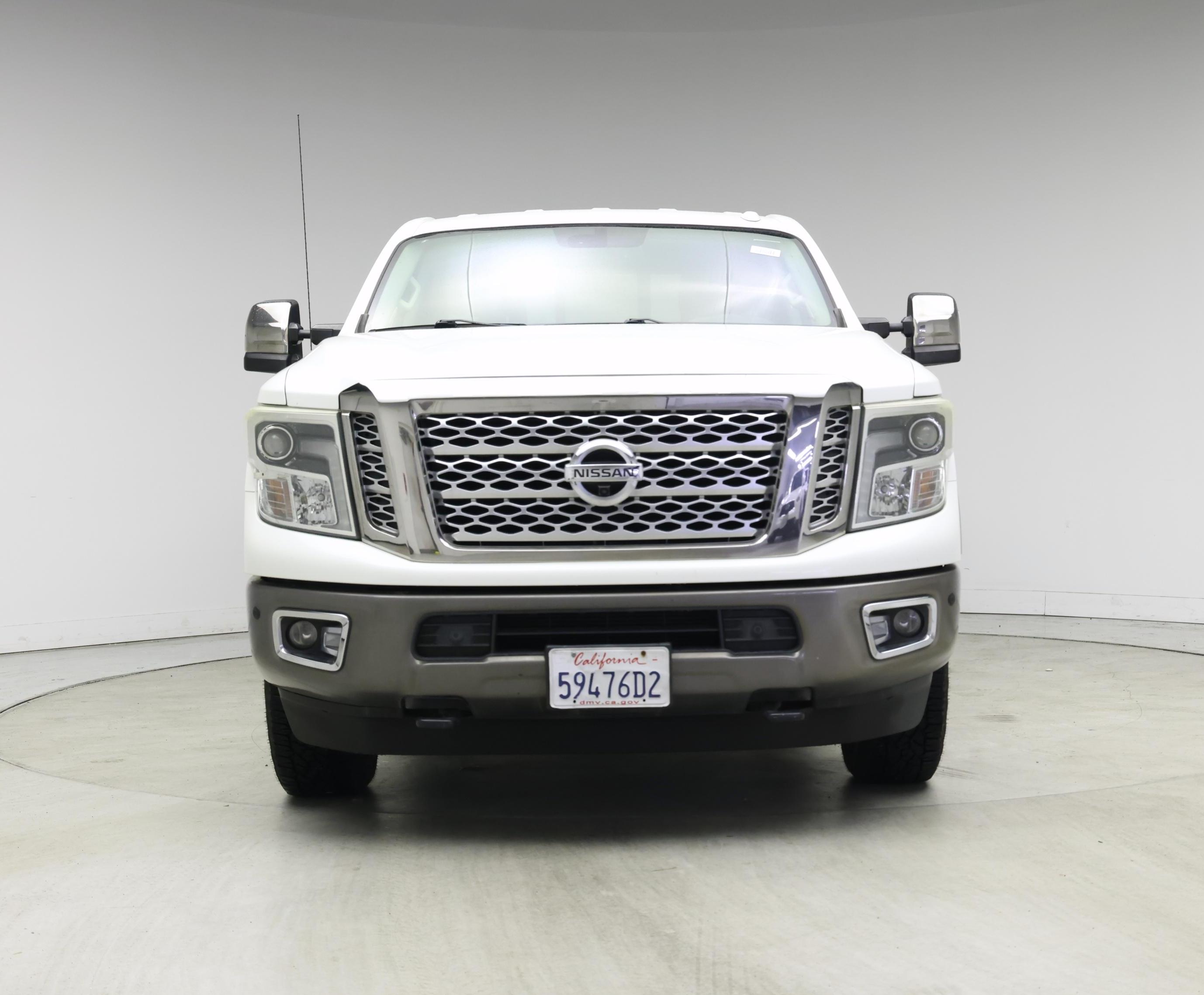 Thumbnail: 2016 Nissan Titan - 5