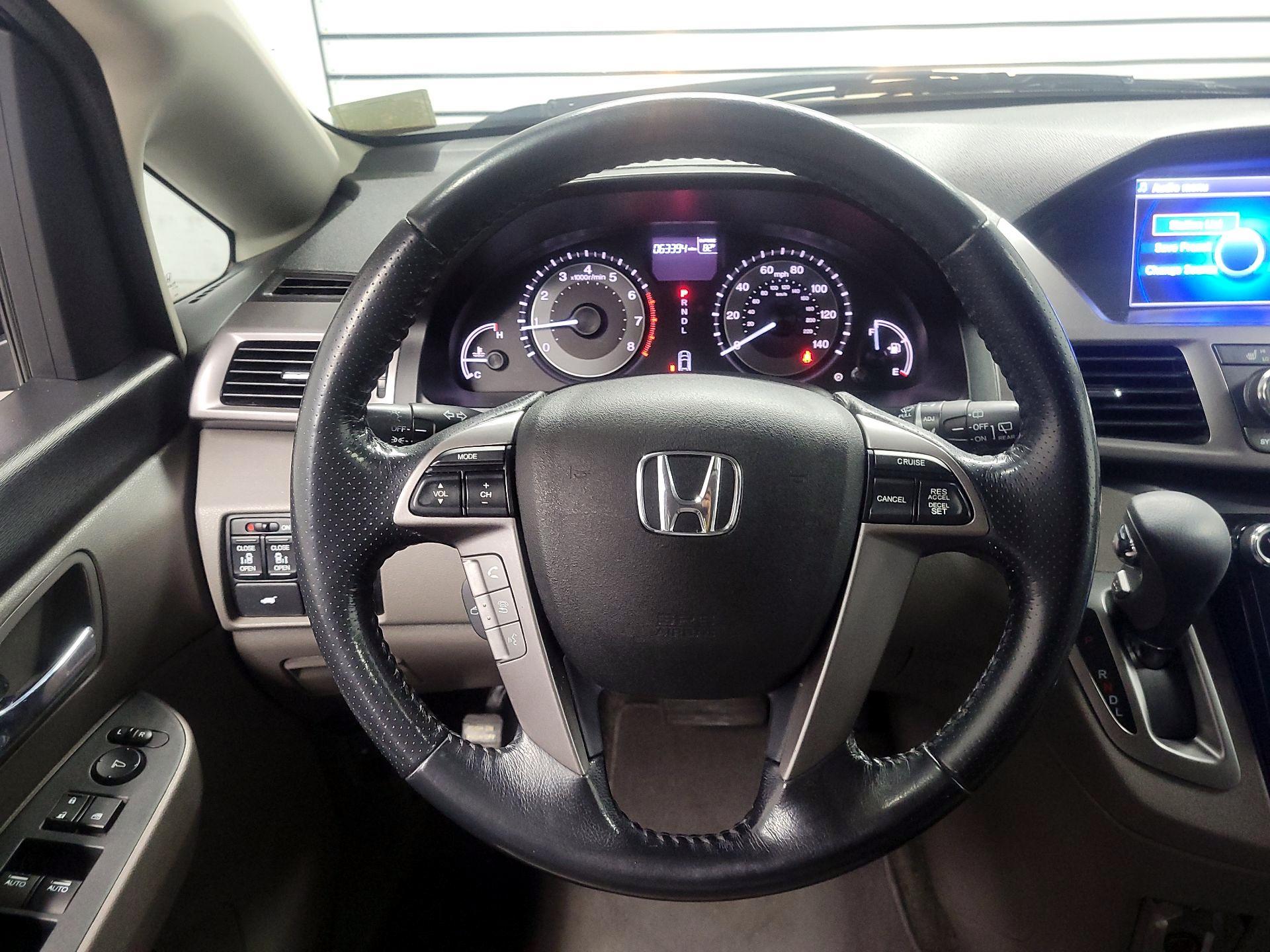 Thumbnail: 2017 Honda Odyssey - 10