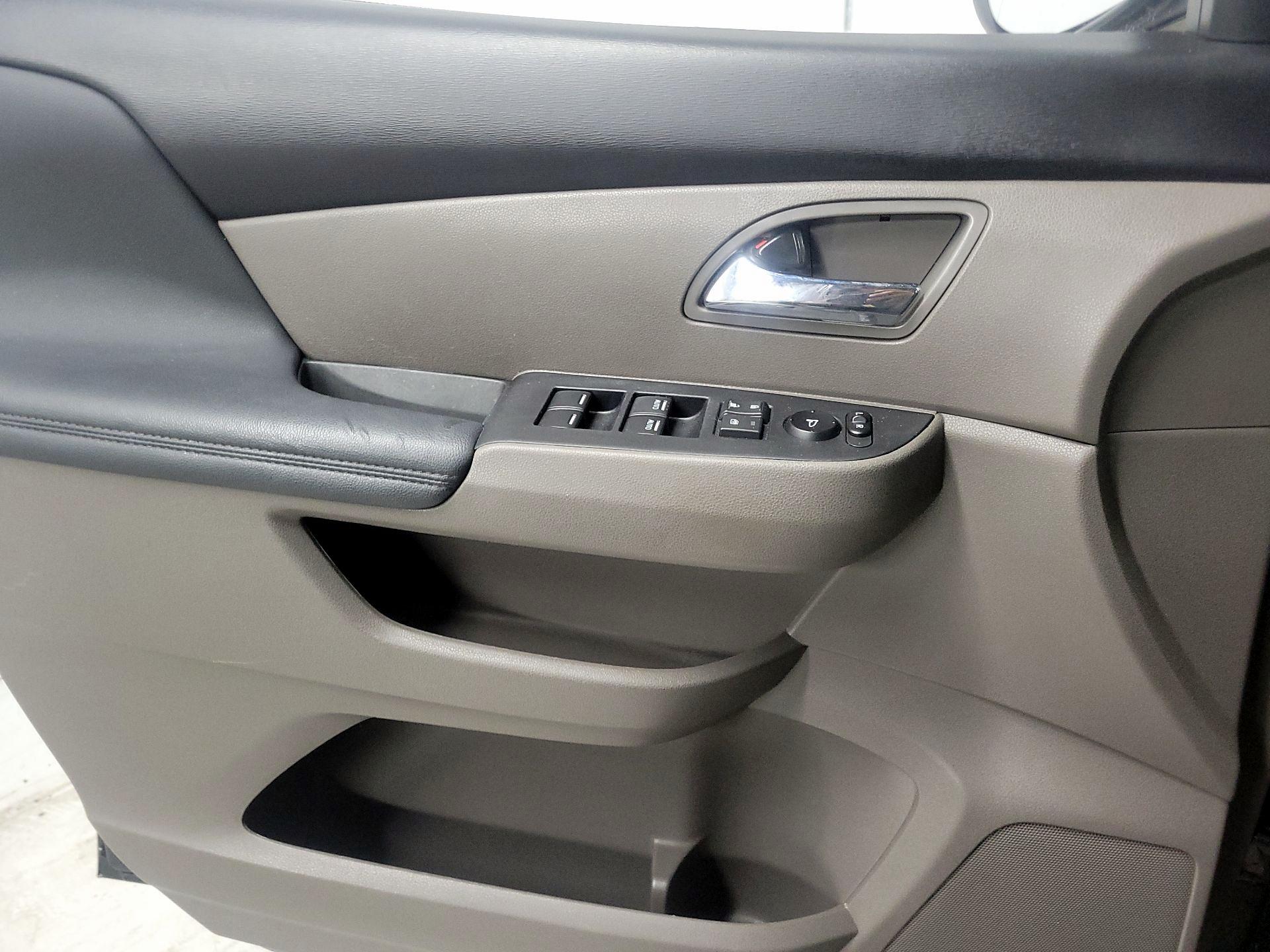Thumbnail: 2017 Honda Odyssey - 12