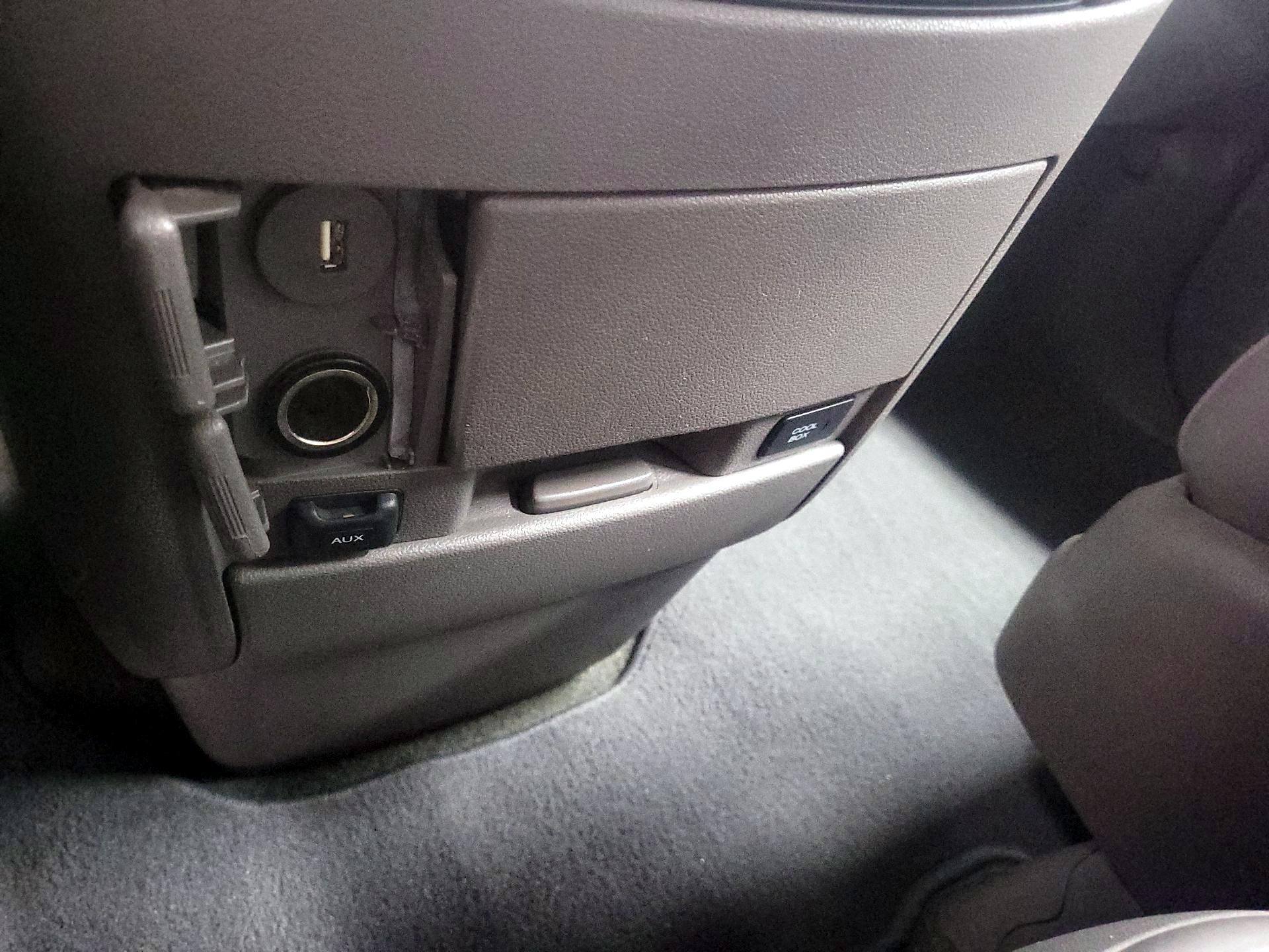 Thumbnail: 2017 Honda Odyssey - 18