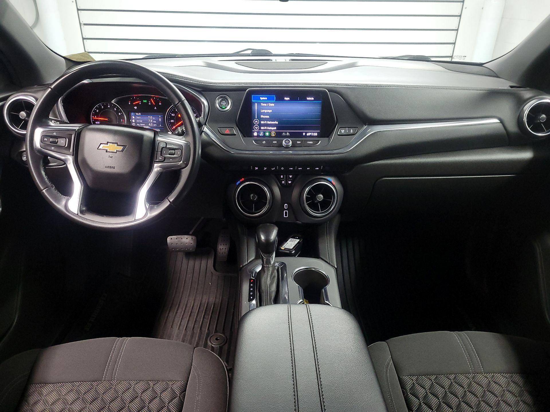 Thumbnail: 2019 Chevrolet Blazer - 9