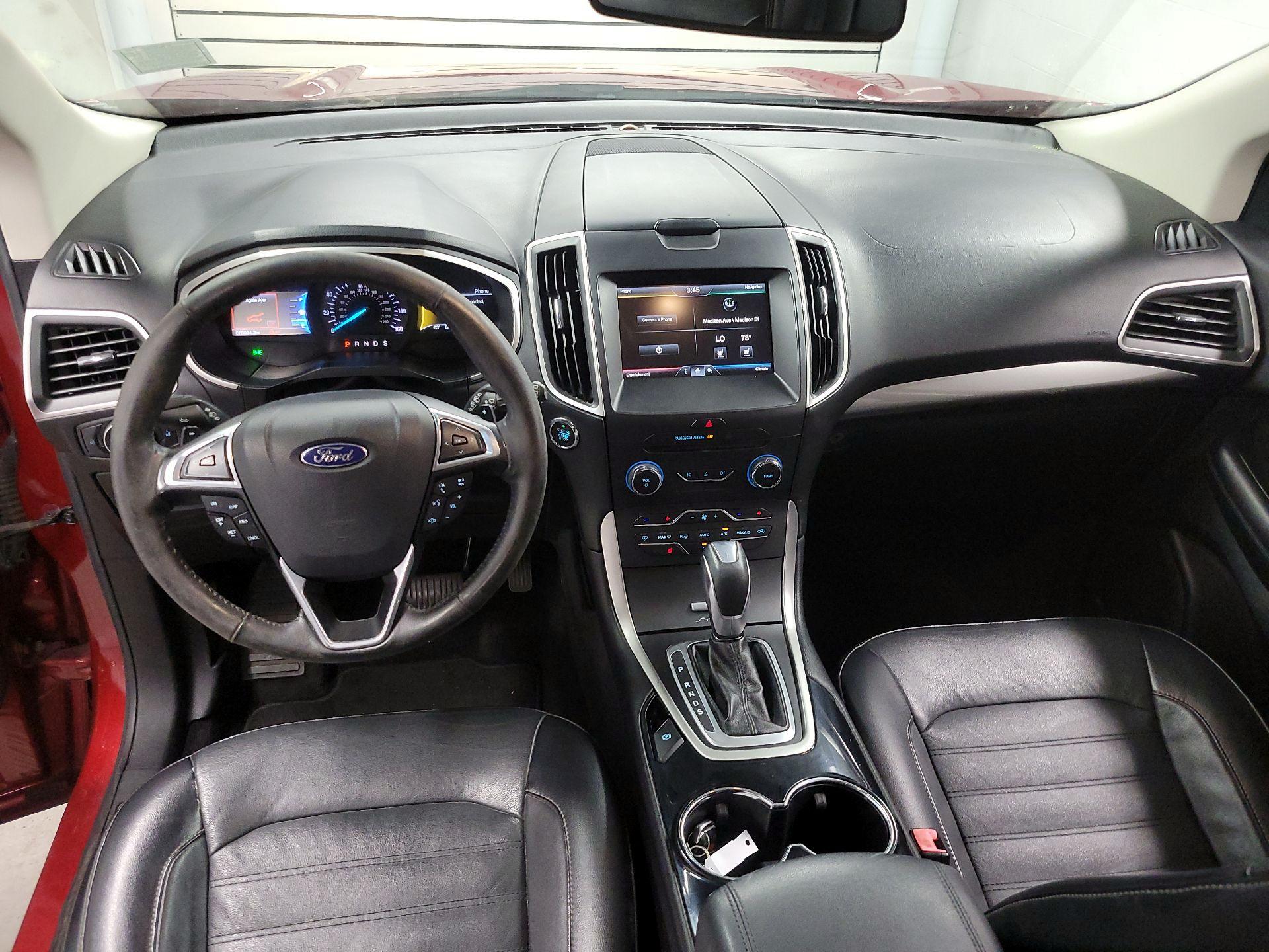 Thumbnail: 2015 Ford Edge - 9
