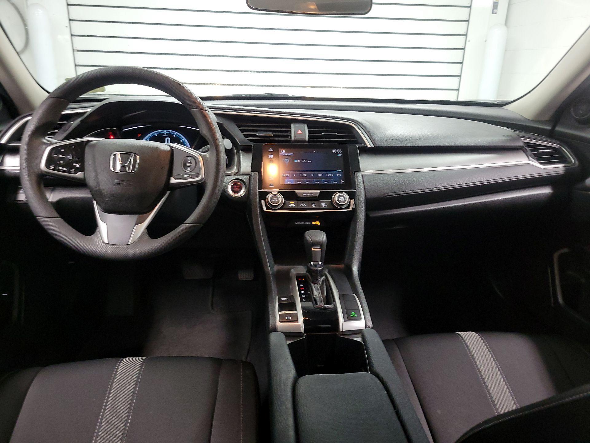 Thumbnail: 2016 Honda Civic - 9