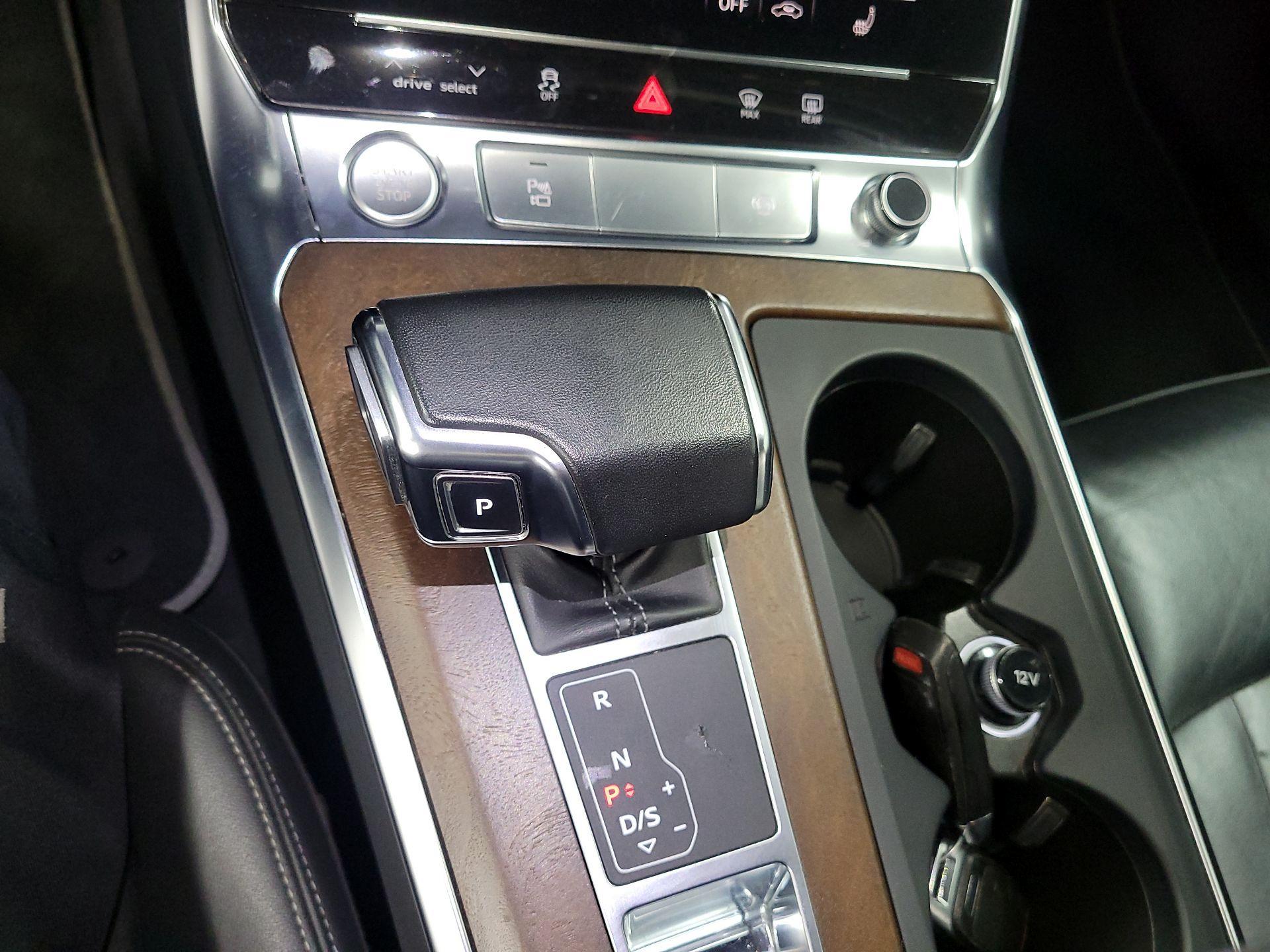 Thumbnail: 2019 Audi A6 - 16